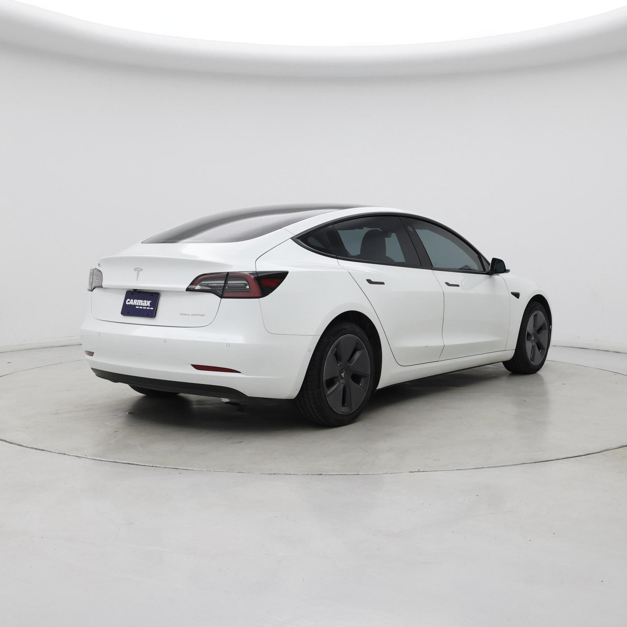Thumbnail: 2021 Tesla Model 3 - 8