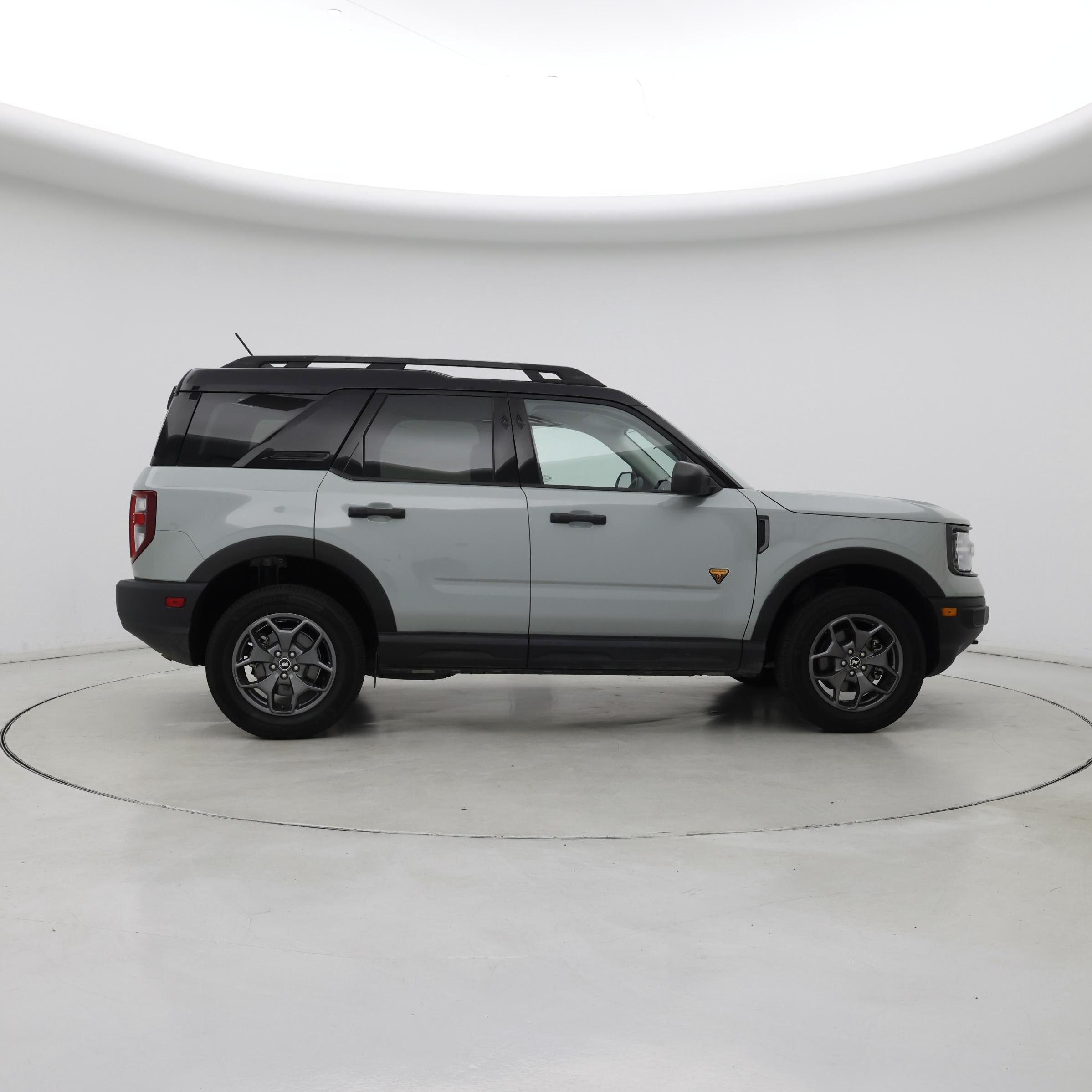 Thumbnail: 2021 Ford Bronco Sport - 7