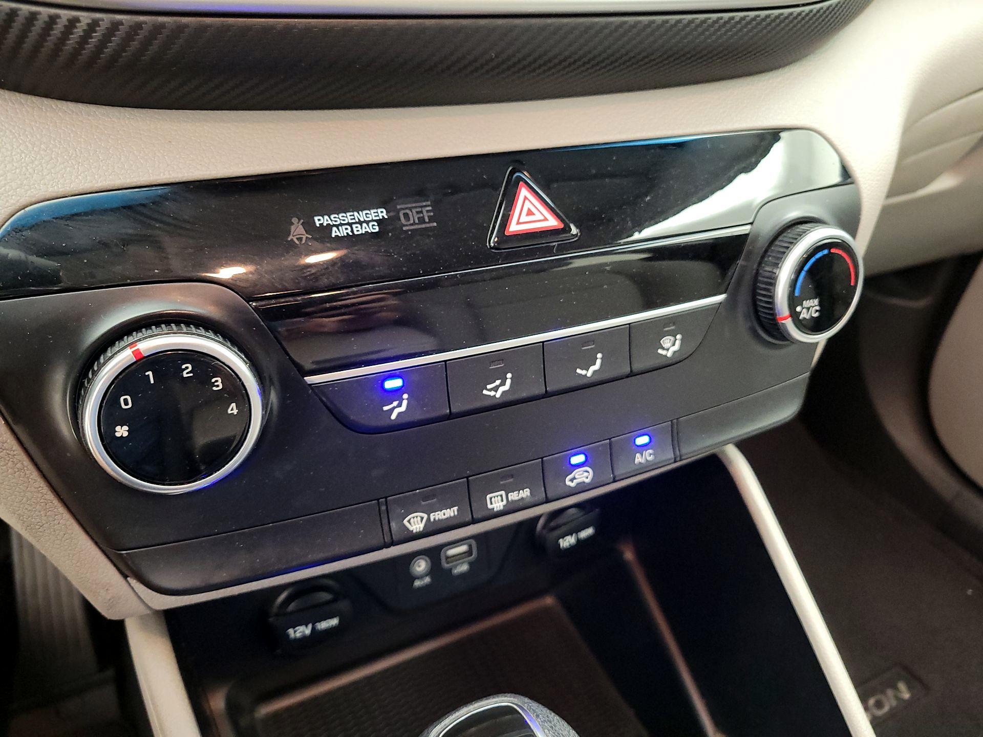 Thumbnail: 2019 Hyundai Tucson - 16