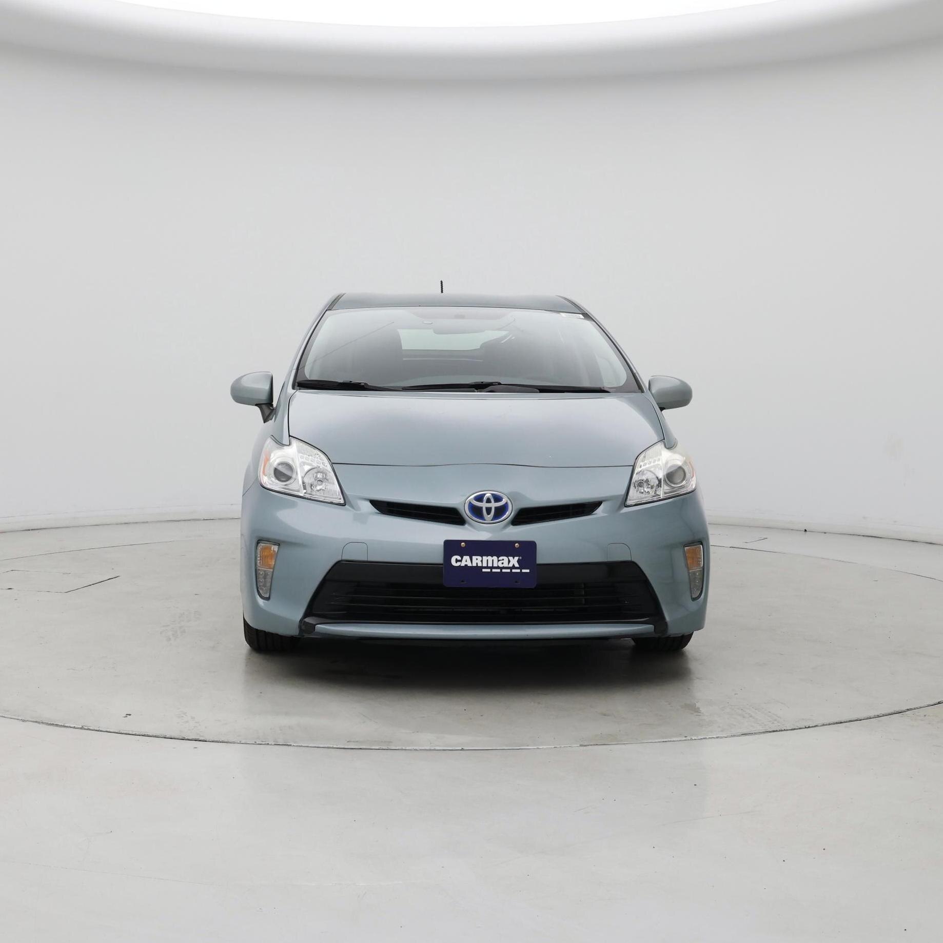 Thumbnail: 2015 Toyota Prius - 5