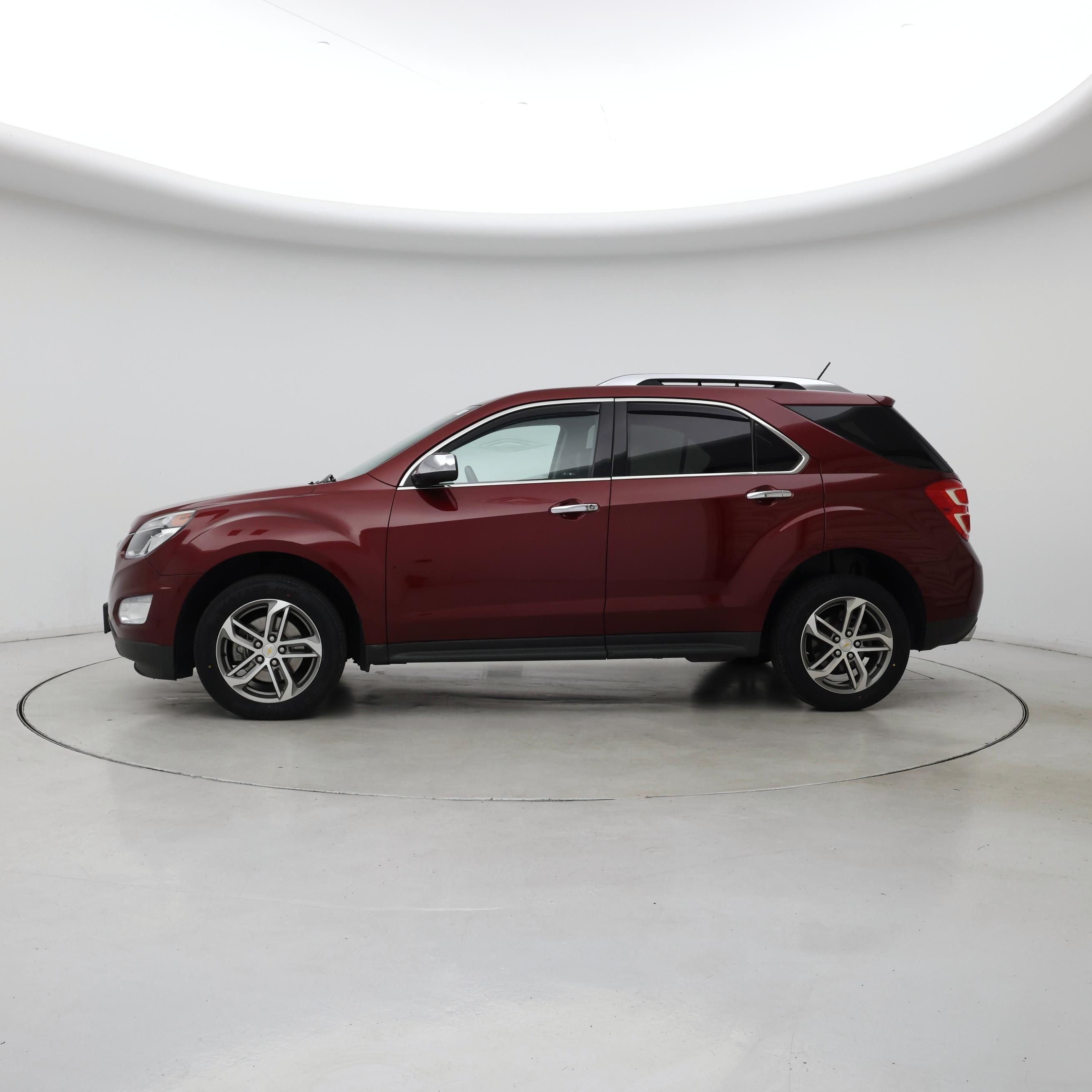 Thumbnail: 2017 Chevrolet Equinox - 3
