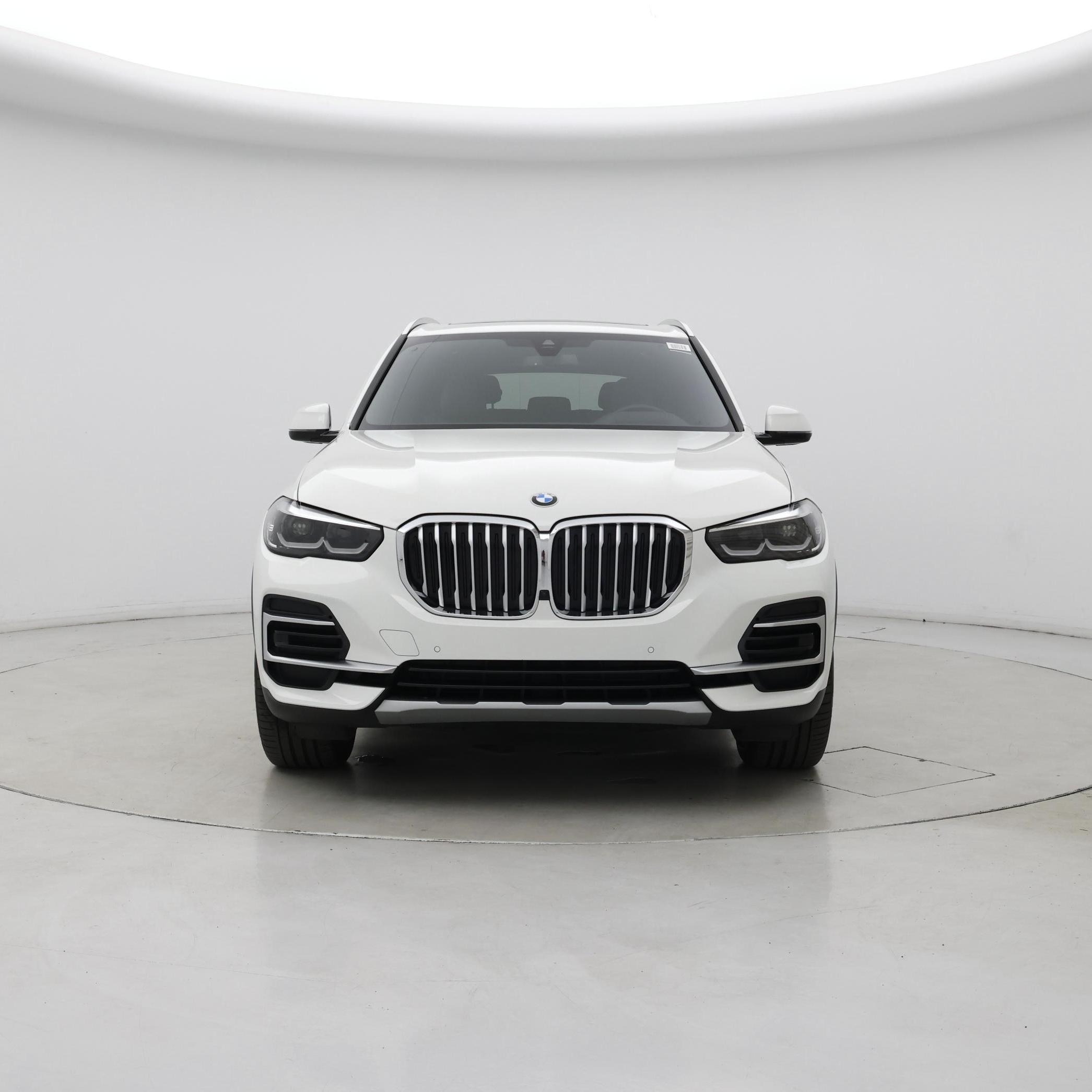 Thumbnail: 2023 BMW X5 - 5