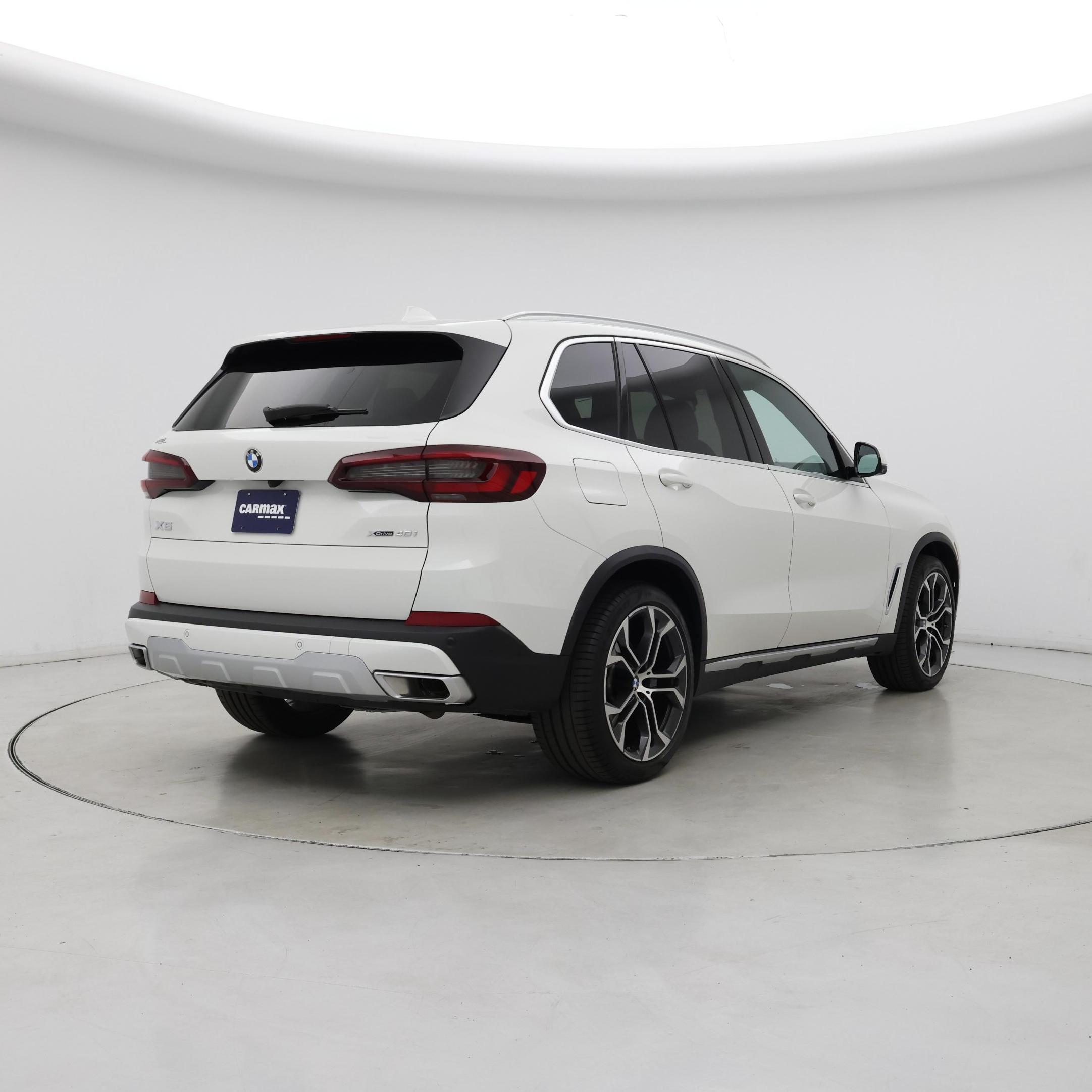 Thumbnail: 2023 BMW X5 - 8