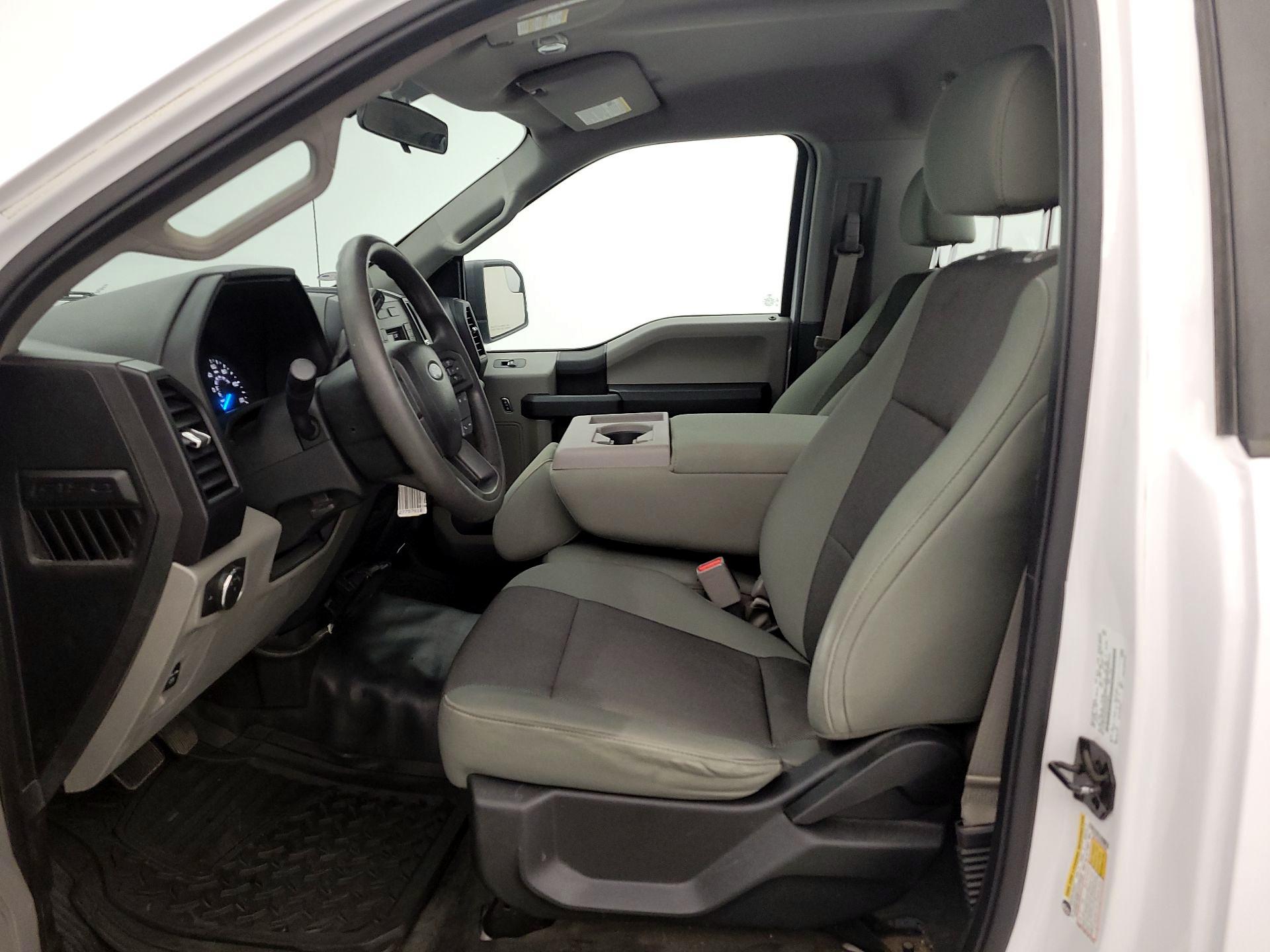 Thumbnail: 2017 Ford F-150 - 11