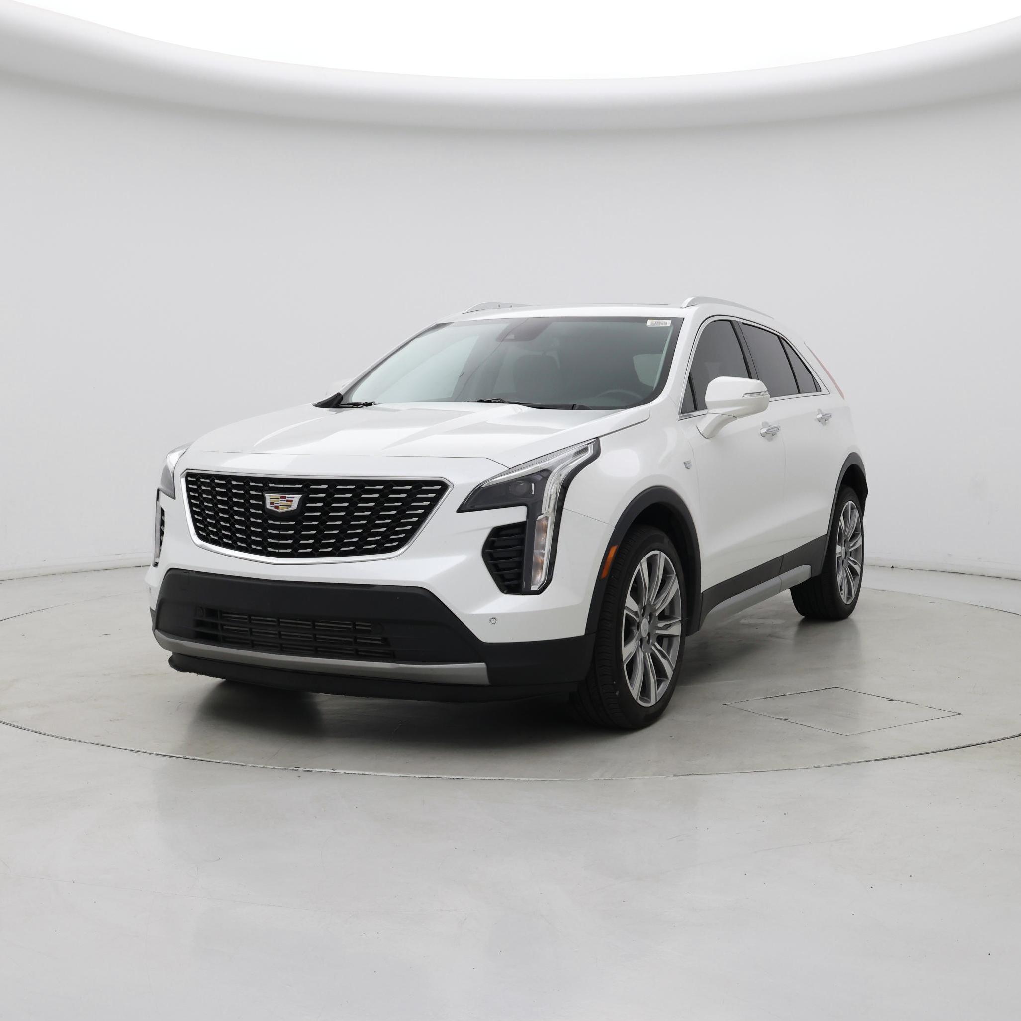 Thumbnail: 2023 Cadillac XT4 - 4