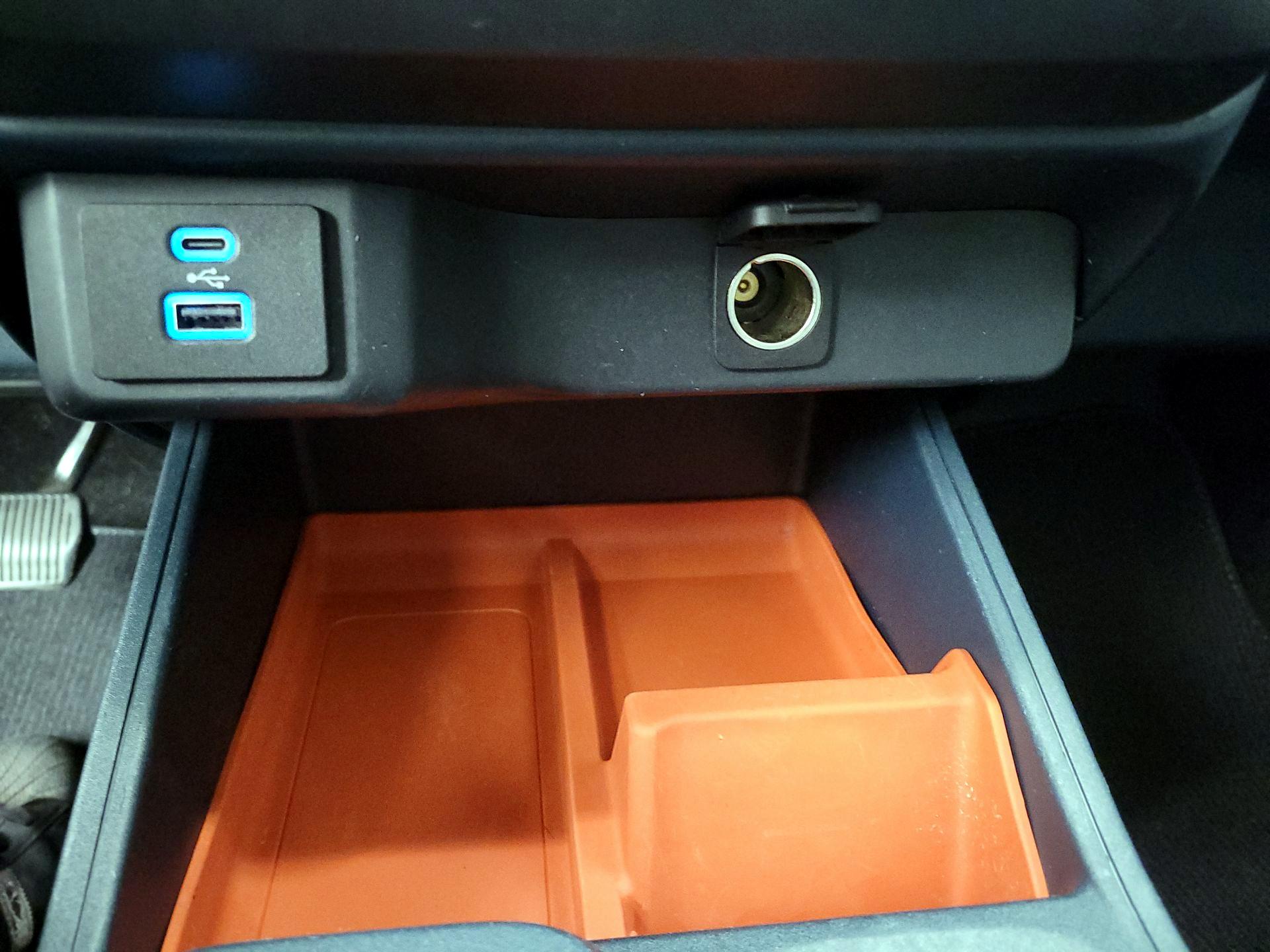 Thumbnail: 2022 Ford Maverick - 18