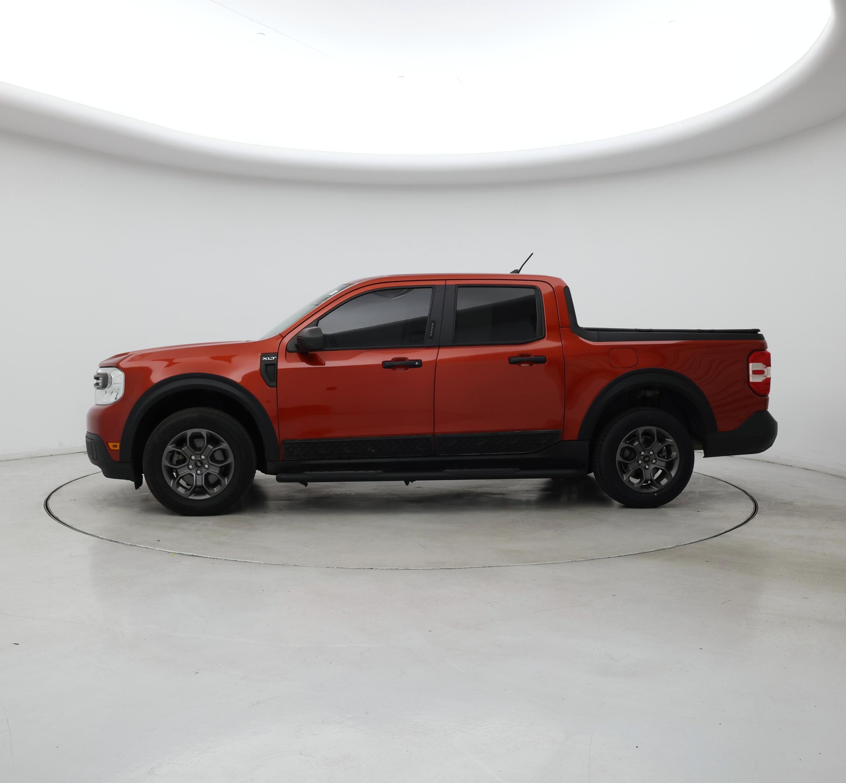 Thumbnail: 2022 Ford Maverick - 3