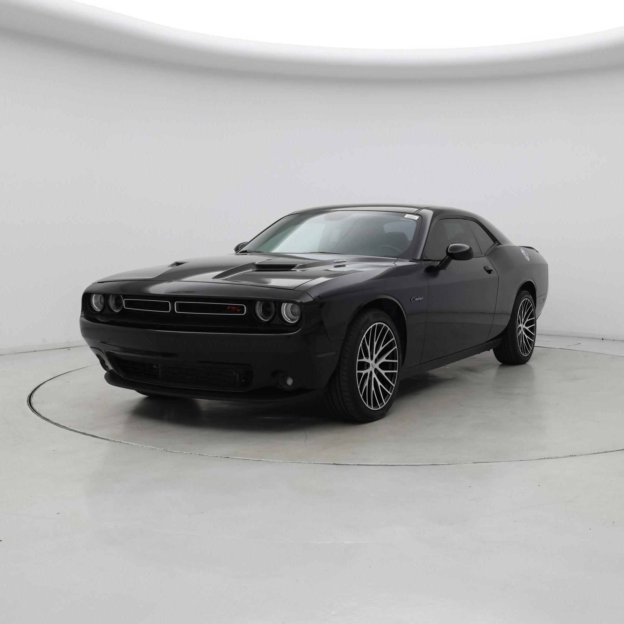 Thumbnail: 2018 Dodge Challenger - 4