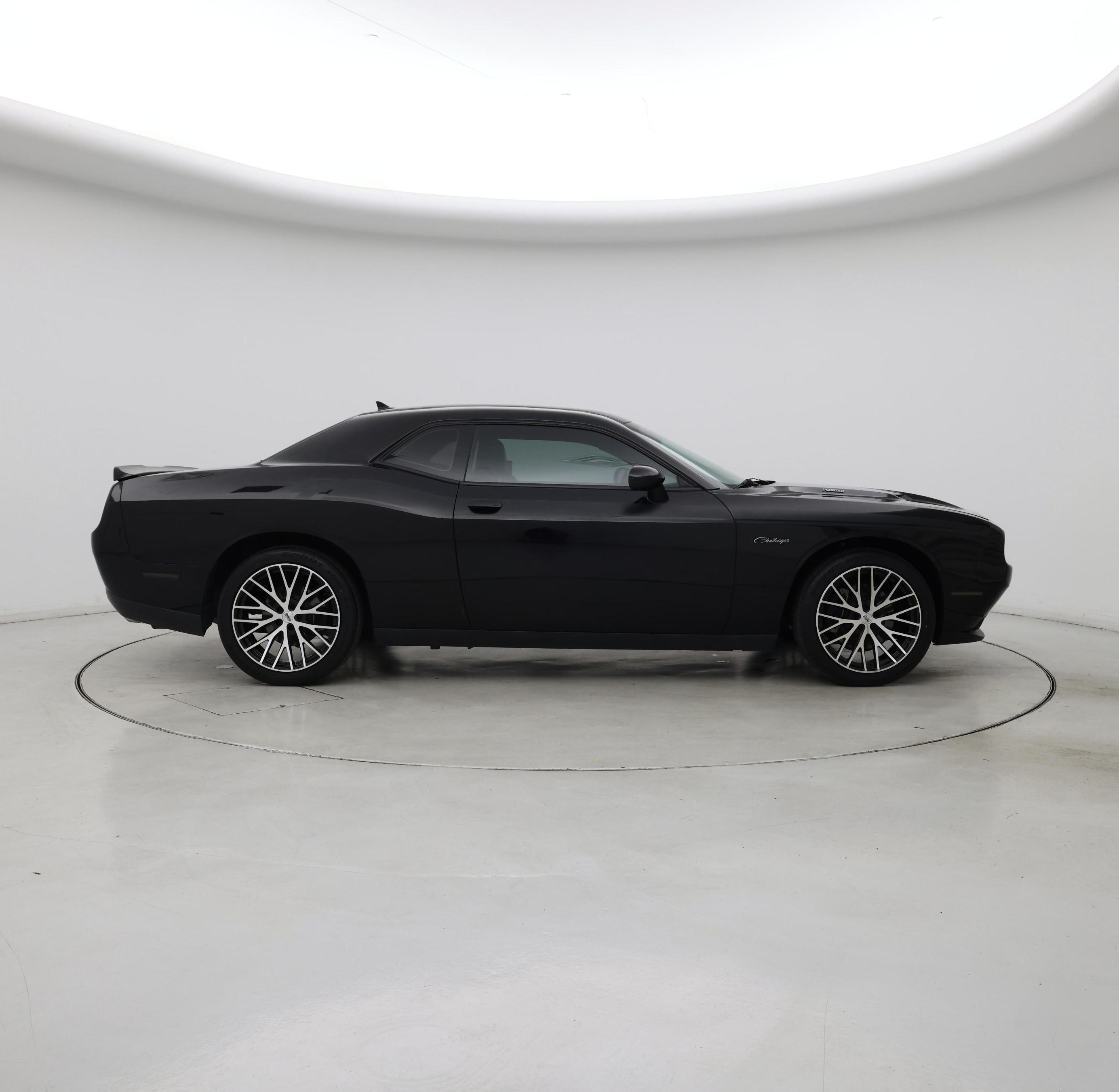 Thumbnail: 2018 Dodge Challenger - 7
