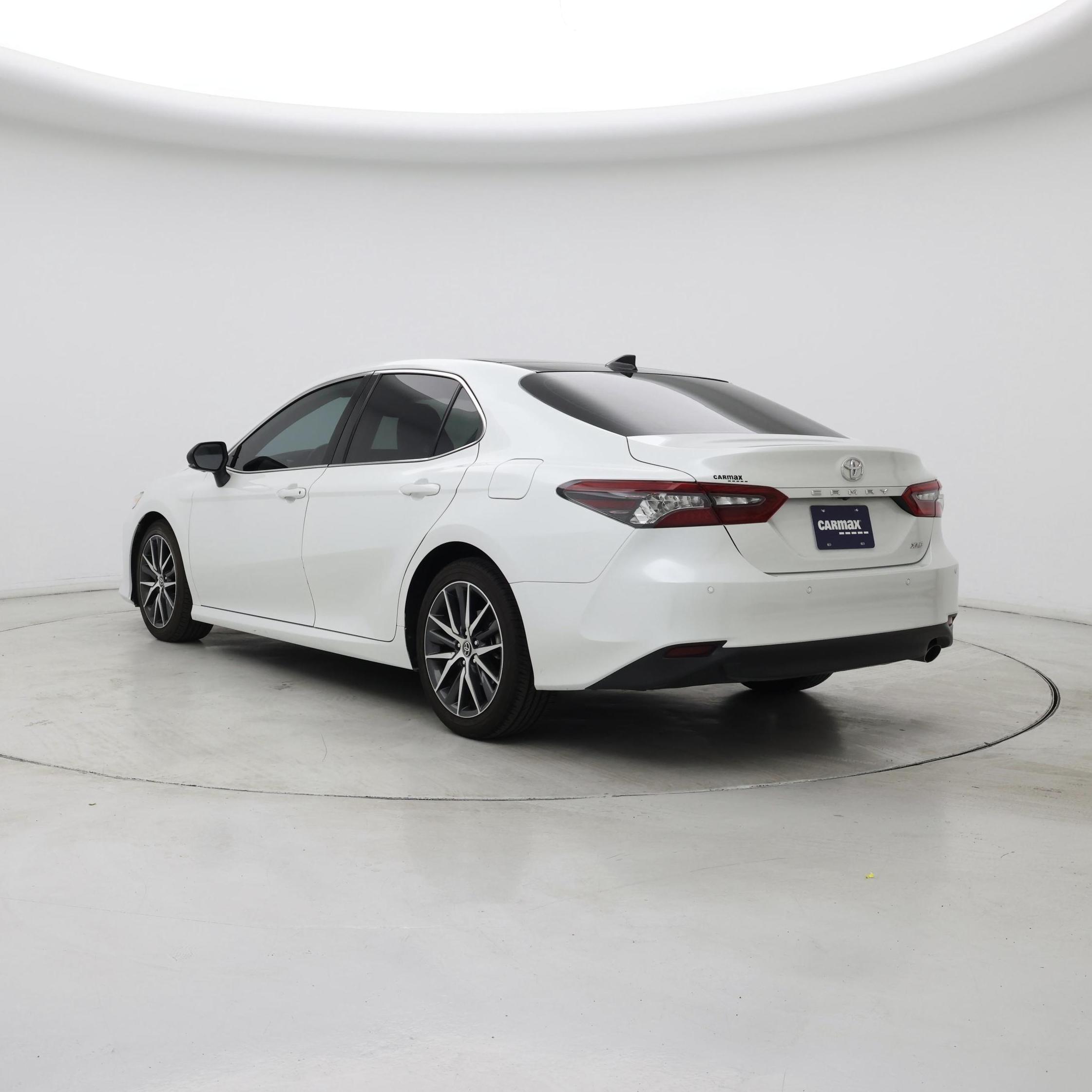 Thumbnail: 2022 Toyota Camry - 2