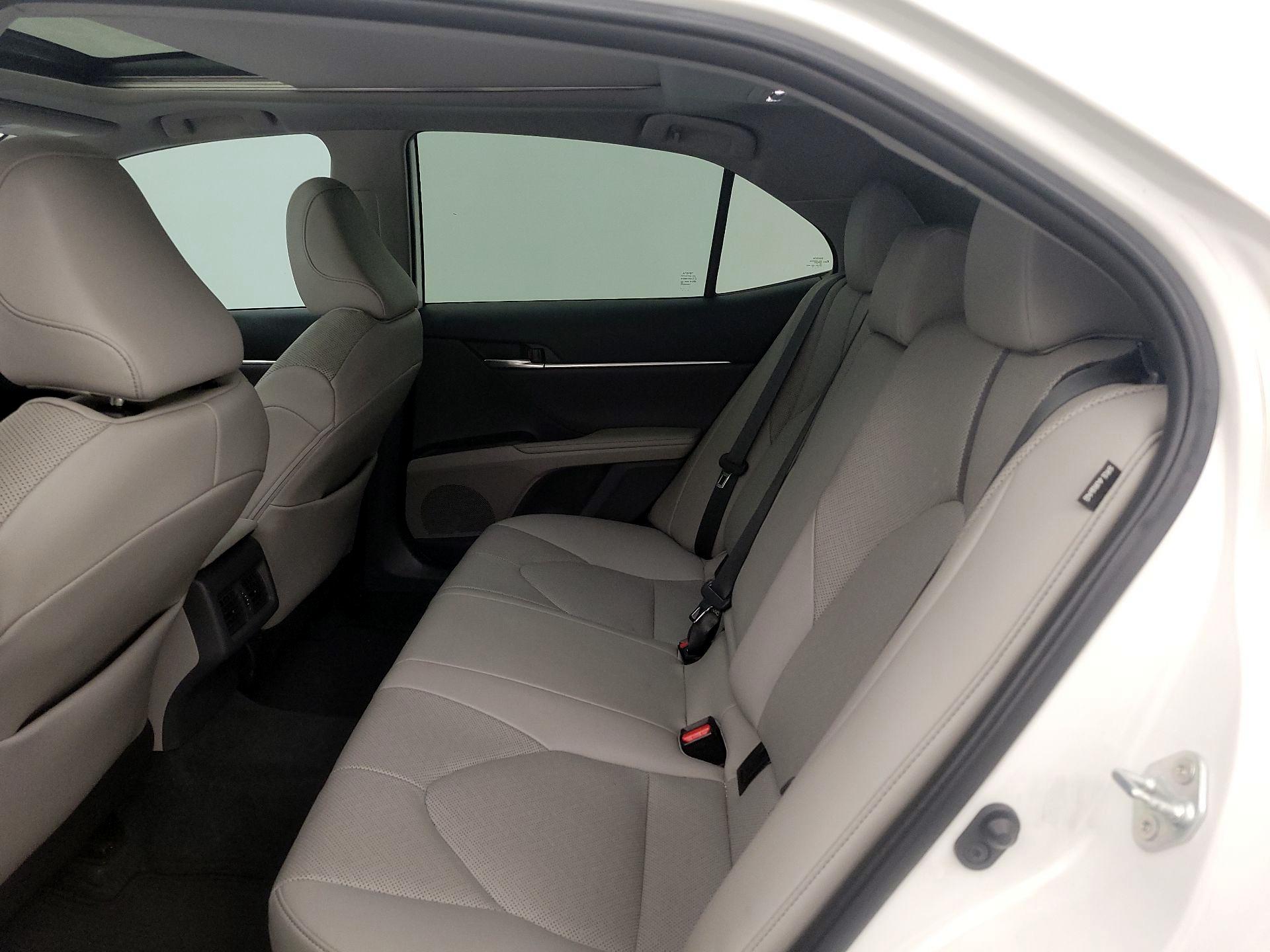 Thumbnail: 2022 Toyota Camry - 20