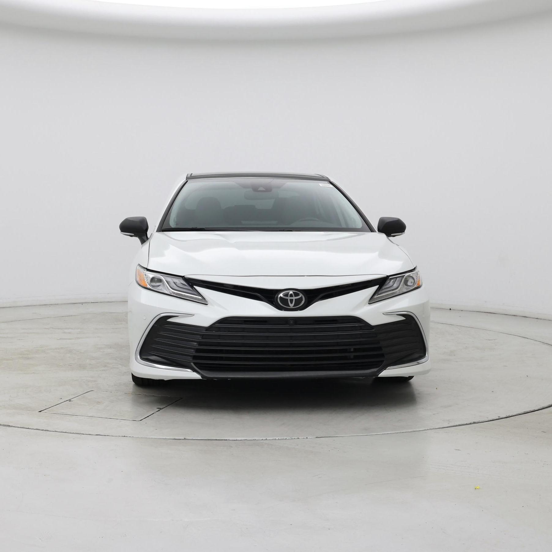 Thumbnail: 2022 Toyota Camry - 5