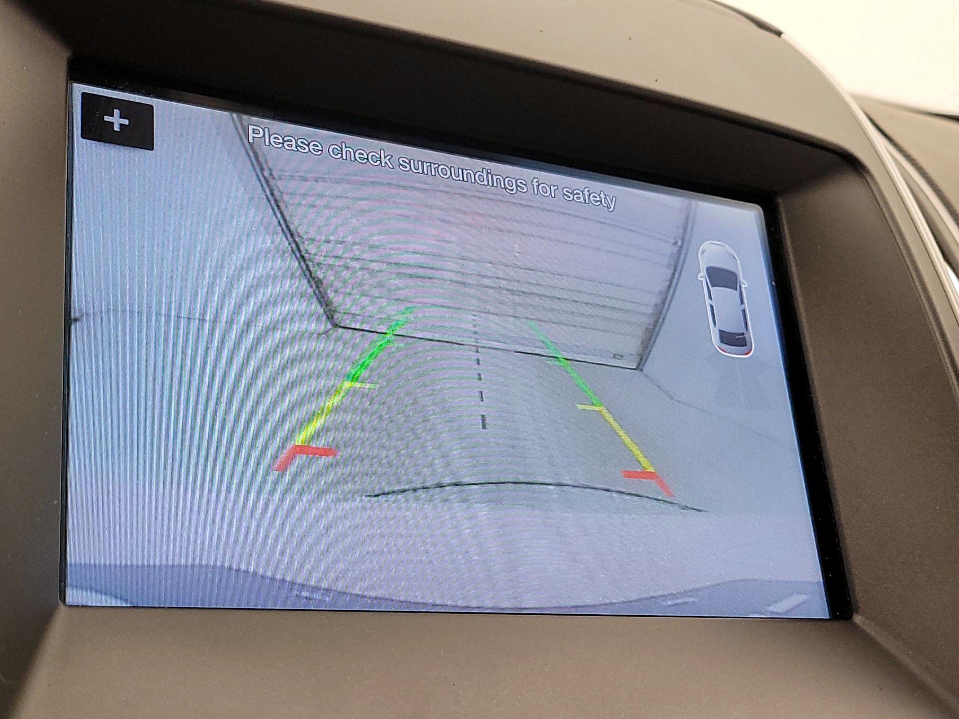 Thumbnail: 2017 Ford Edge - 15