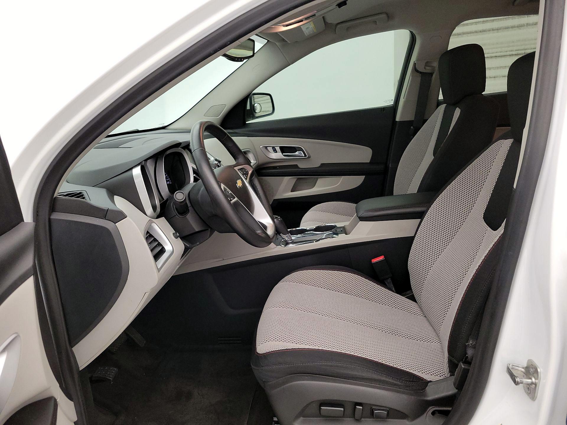 Thumbnail: 2016 Chevrolet Equinox - 11