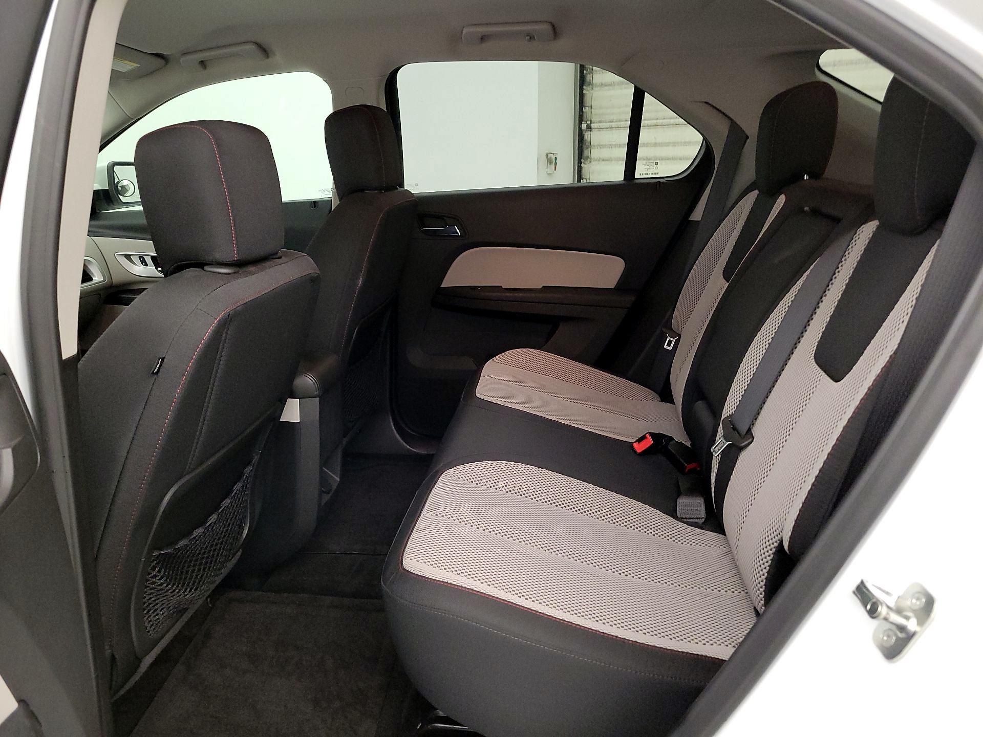 Thumbnail: 2016 Chevrolet Equinox - 18