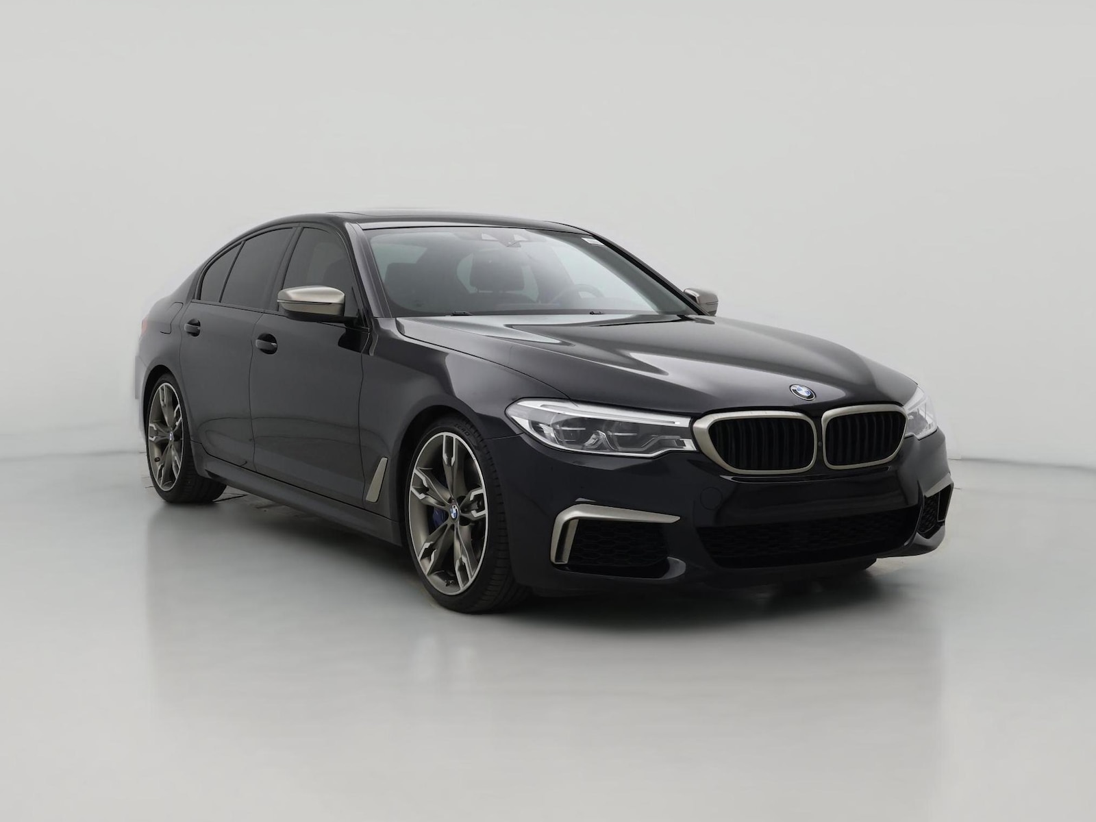 2020 BMW 5 Series M550i