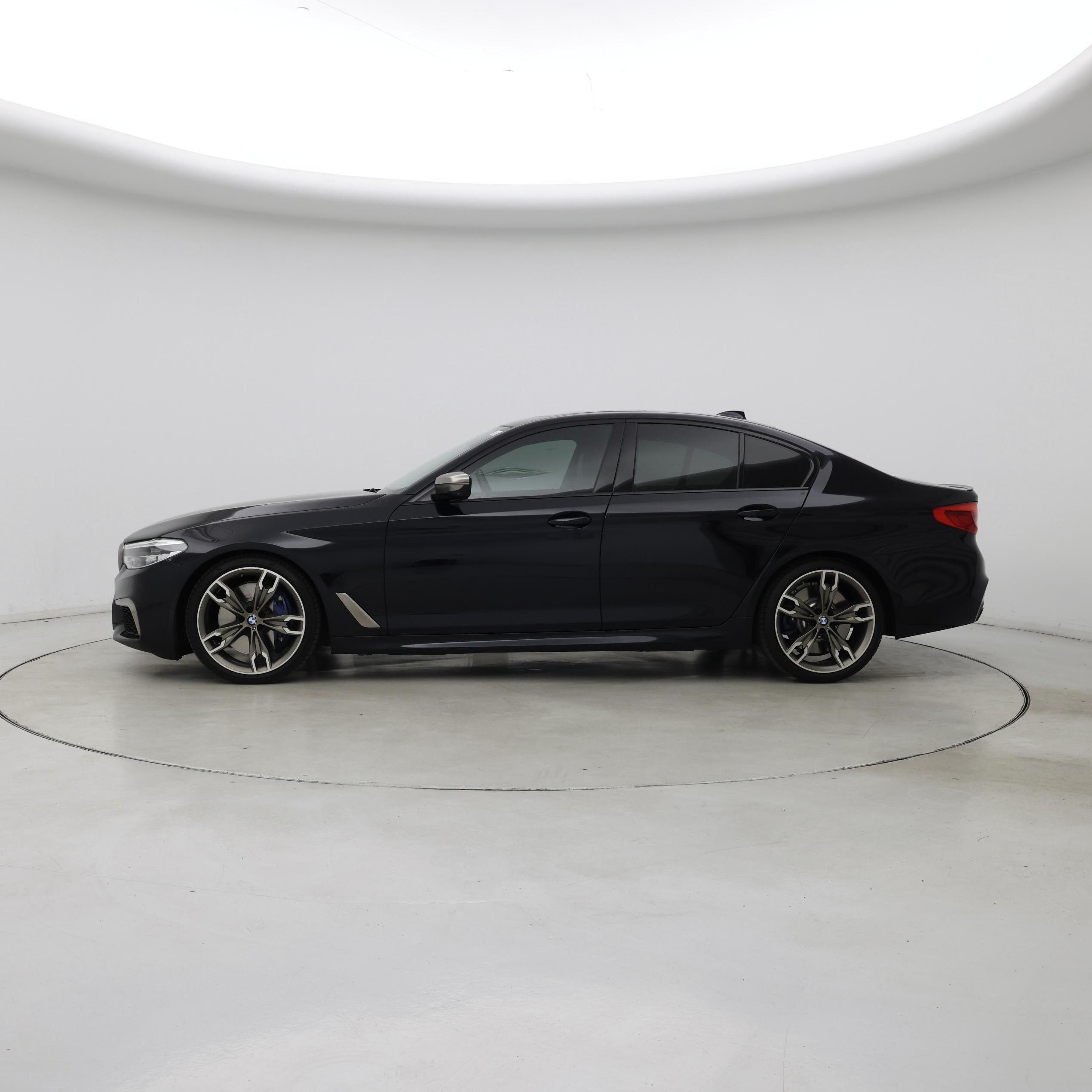 Thumbnail: 2020 BMW 5 Series - 3