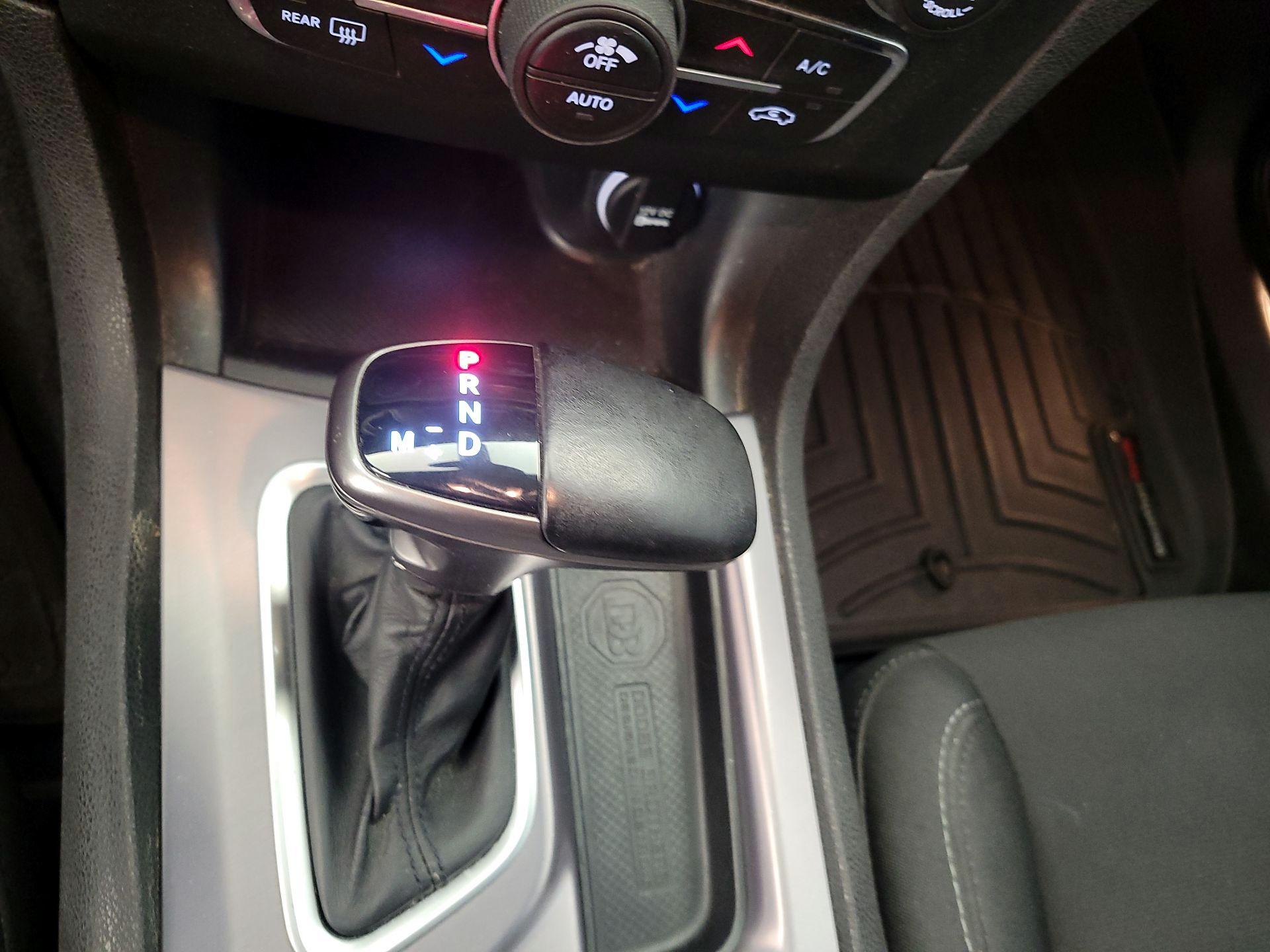 Thumbnail: 2019 Dodge Charger - 17