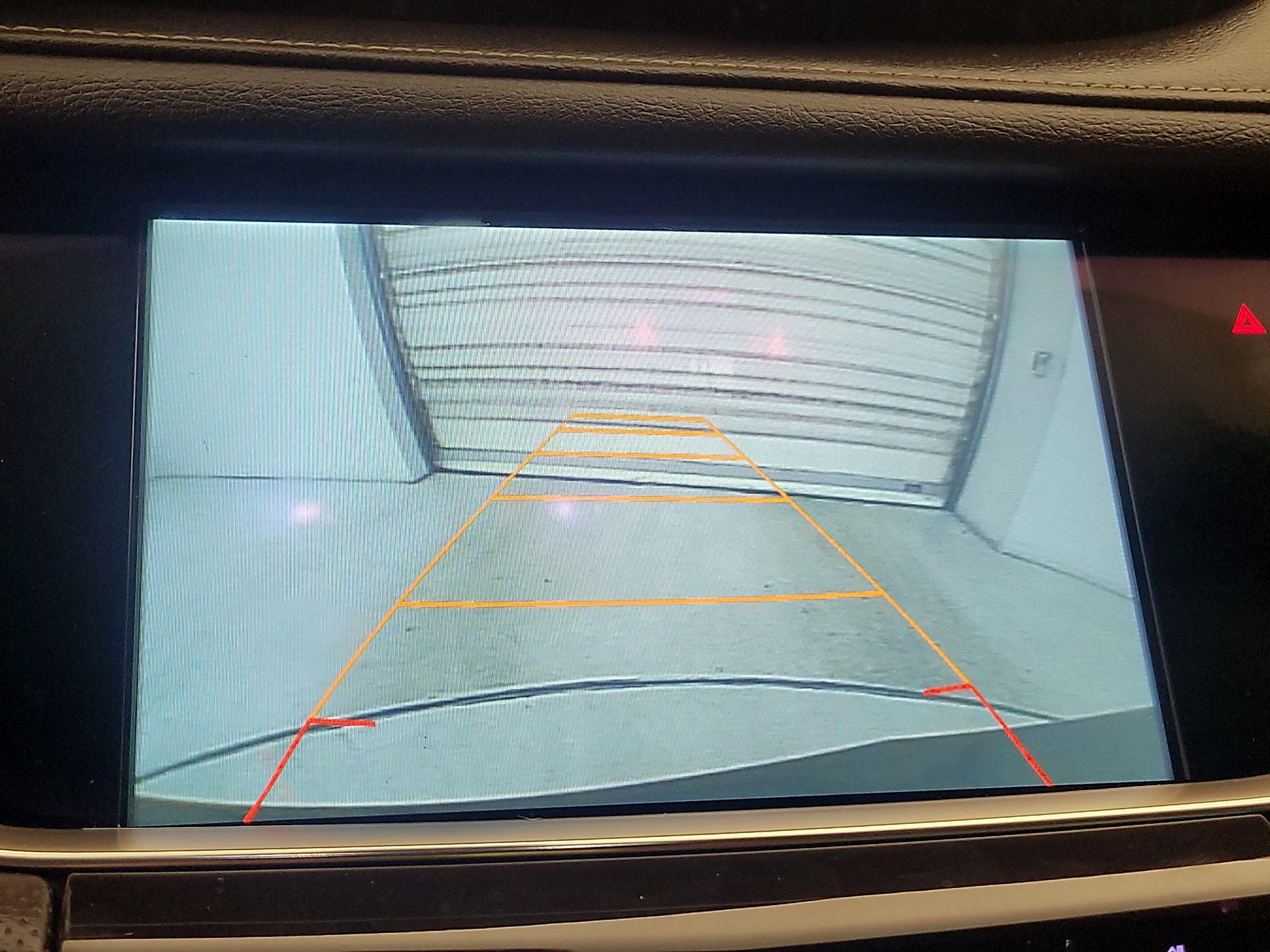 Thumbnail: 2017 Cadillac XT5 - 15