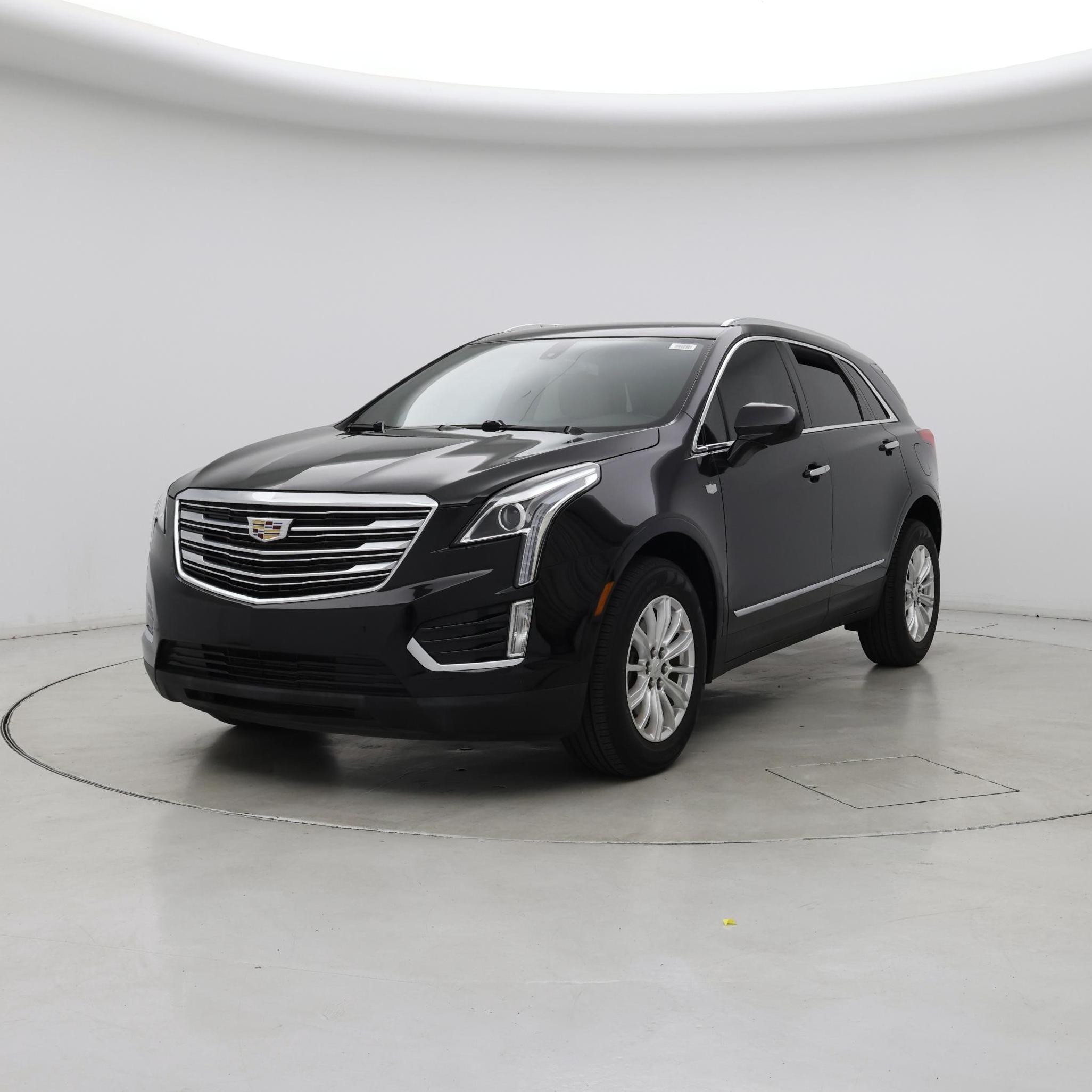 Thumbnail: 2017 Cadillac XT5 - 4