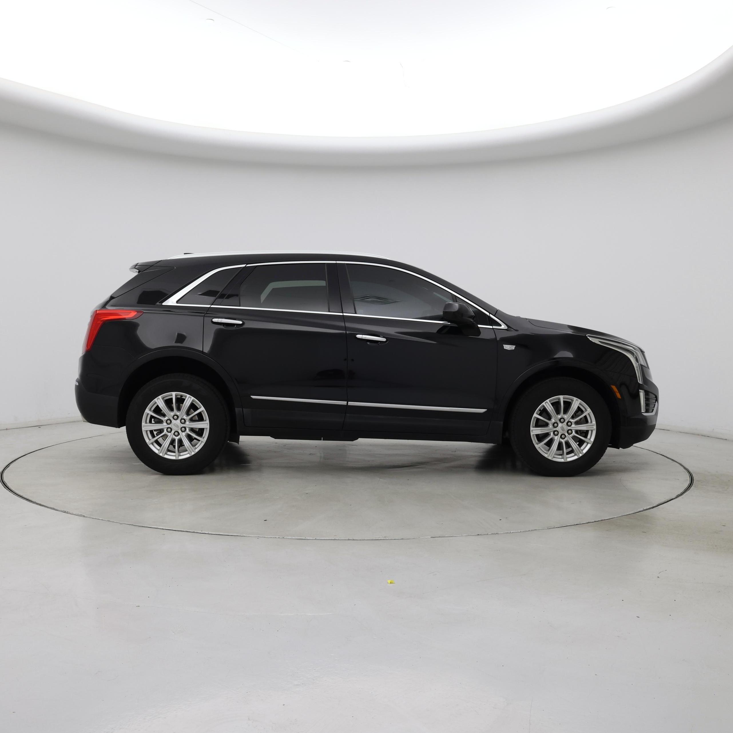 Thumbnail: 2017 Cadillac XT5 - 7