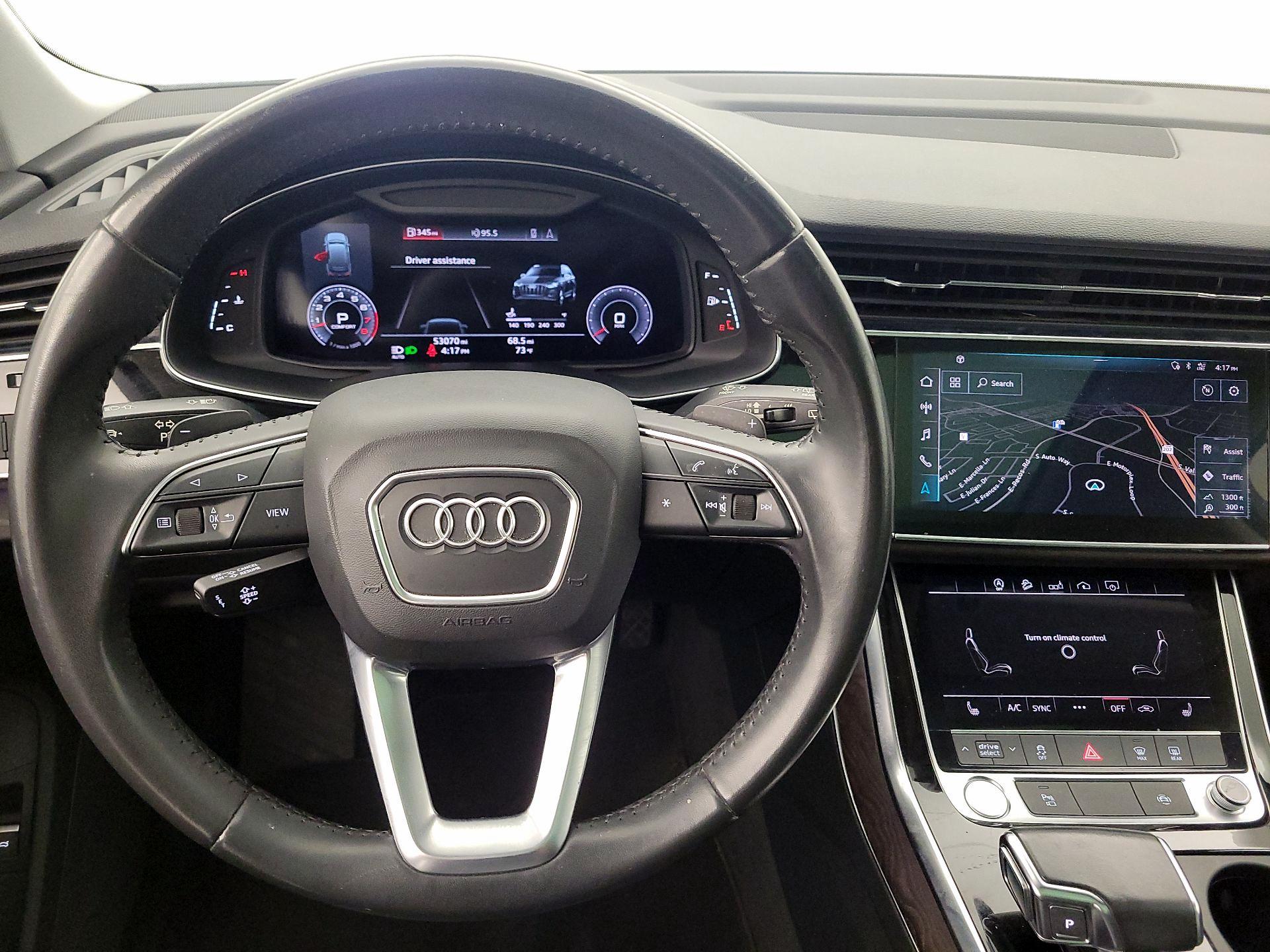 Thumbnail: 2020 Audi Q7 - 10
