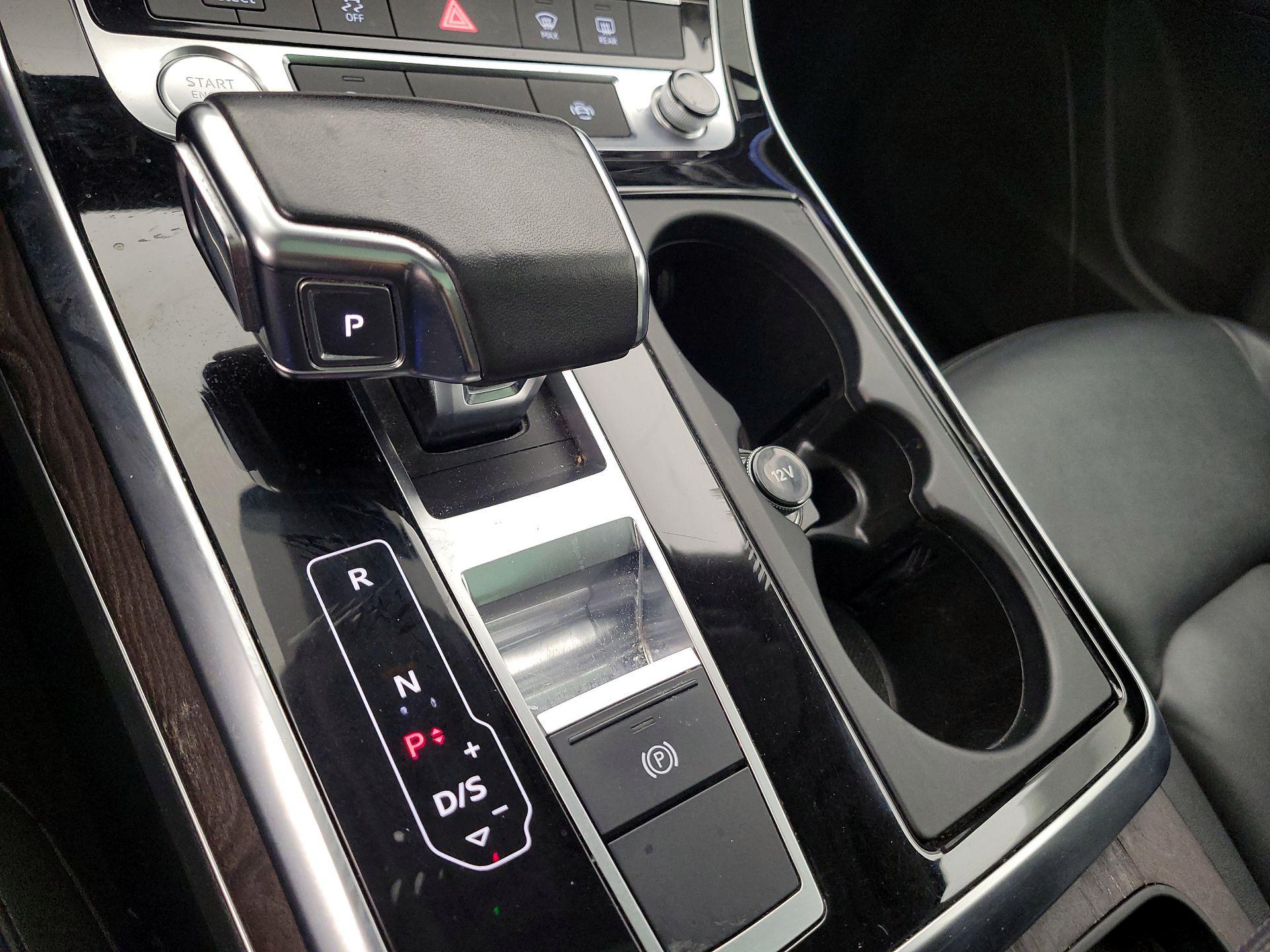 Thumbnail: 2020 Audi Q7 - 18