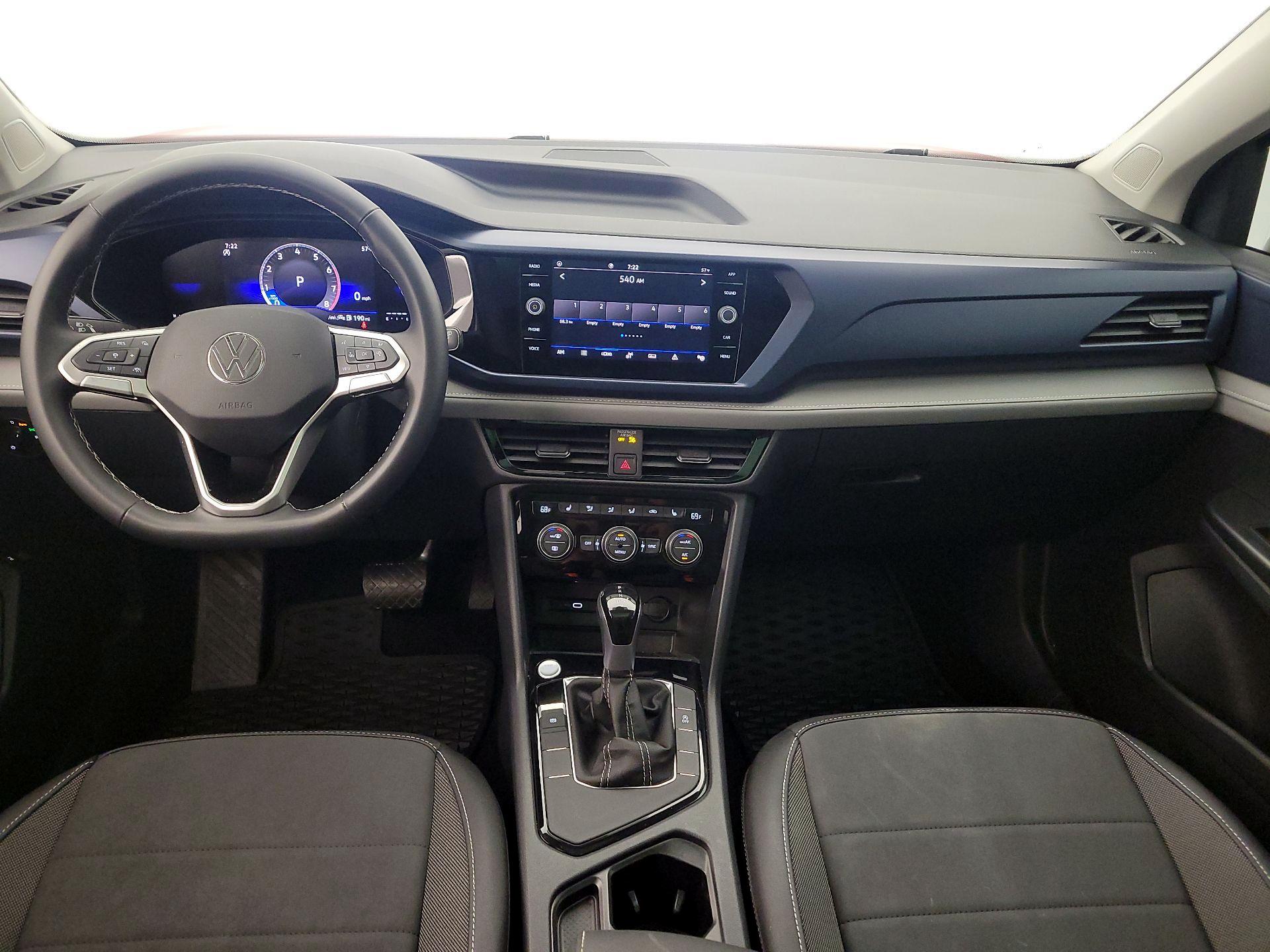 Thumbnail: 2024 Volkswagen Taos - 9