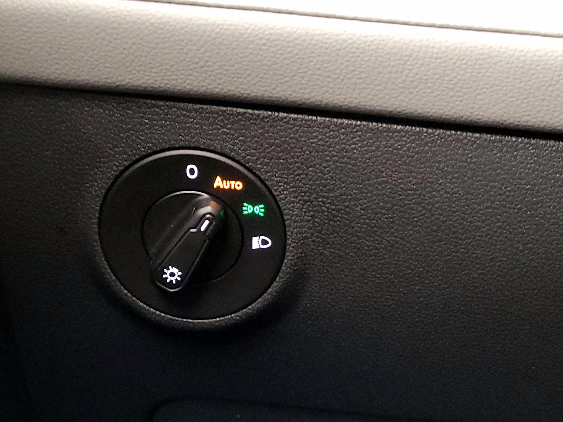 Thumbnail: 2024 Volkswagen Taos - 13