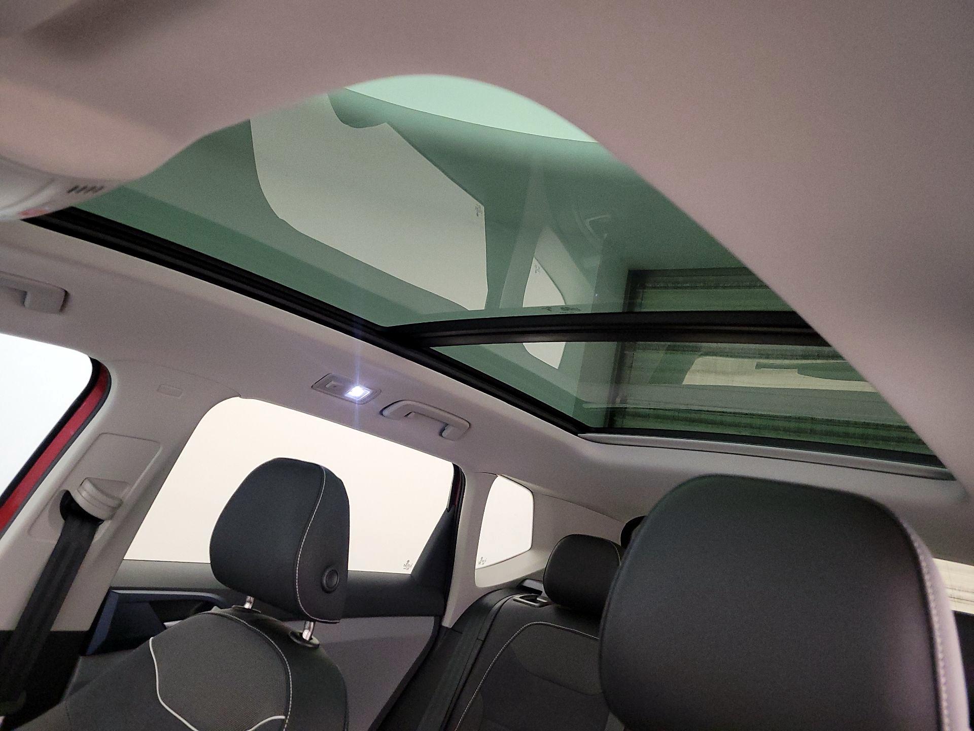 Thumbnail: 2024 Volkswagen Taos - 19