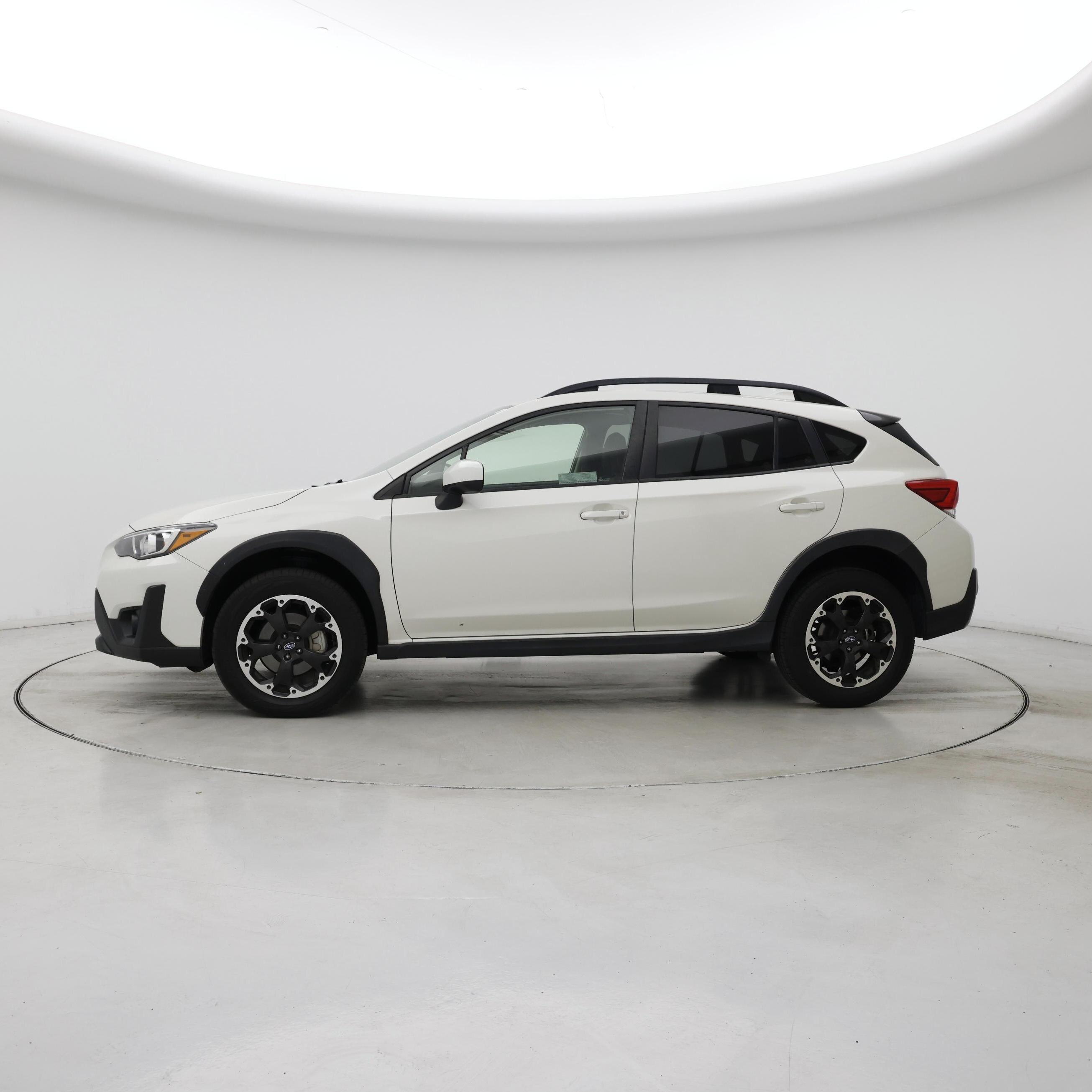 Thumbnail: 2021 Subaru Crosstrek - 3