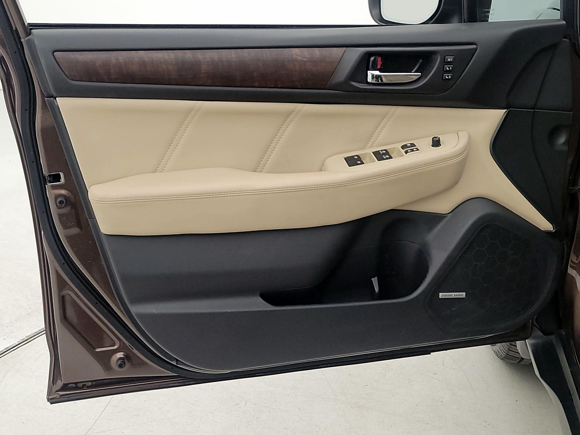 Thumbnail: 2019 Subaru Outback - 12