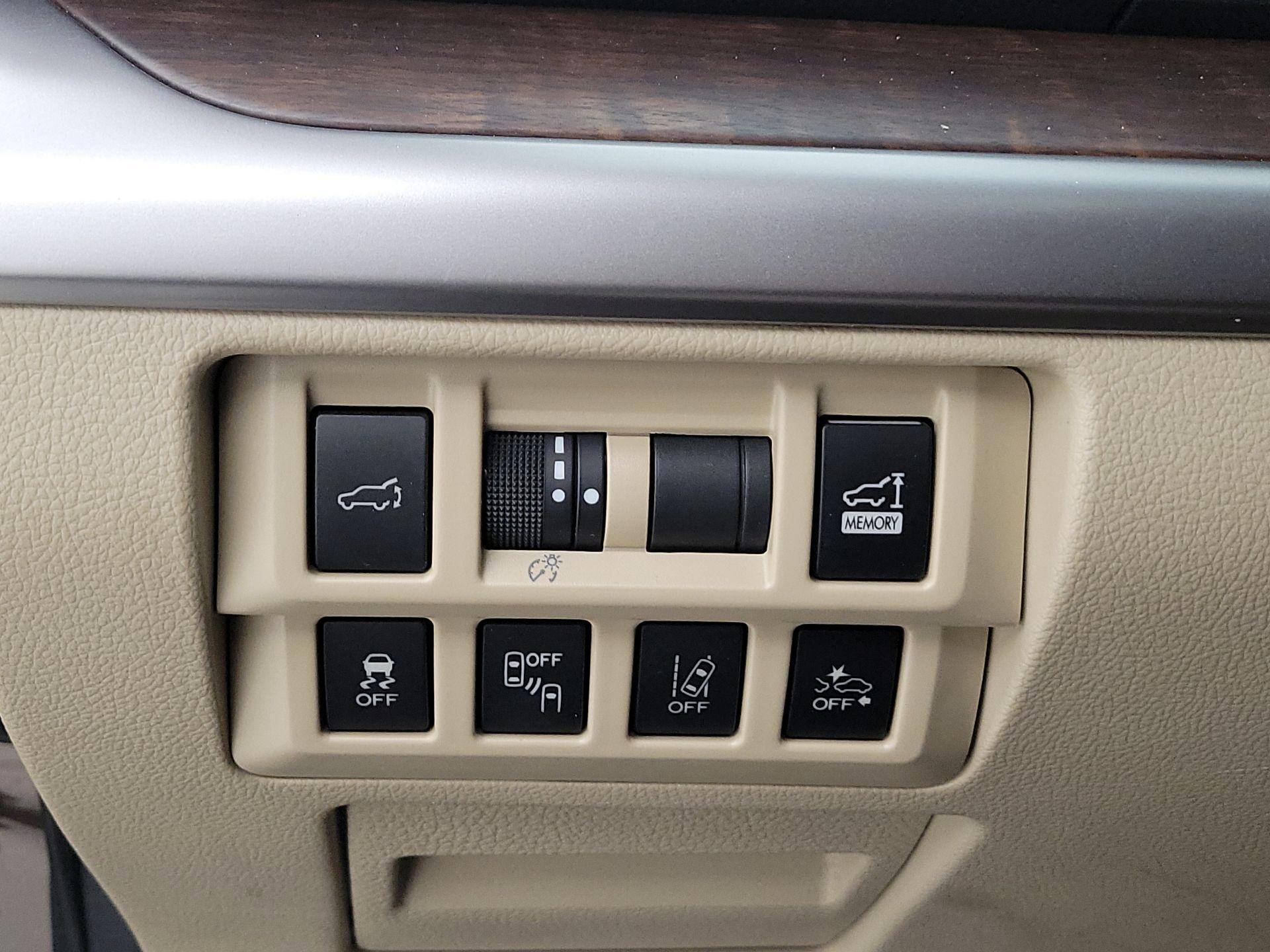 Thumbnail: 2019 Subaru Outback - 13