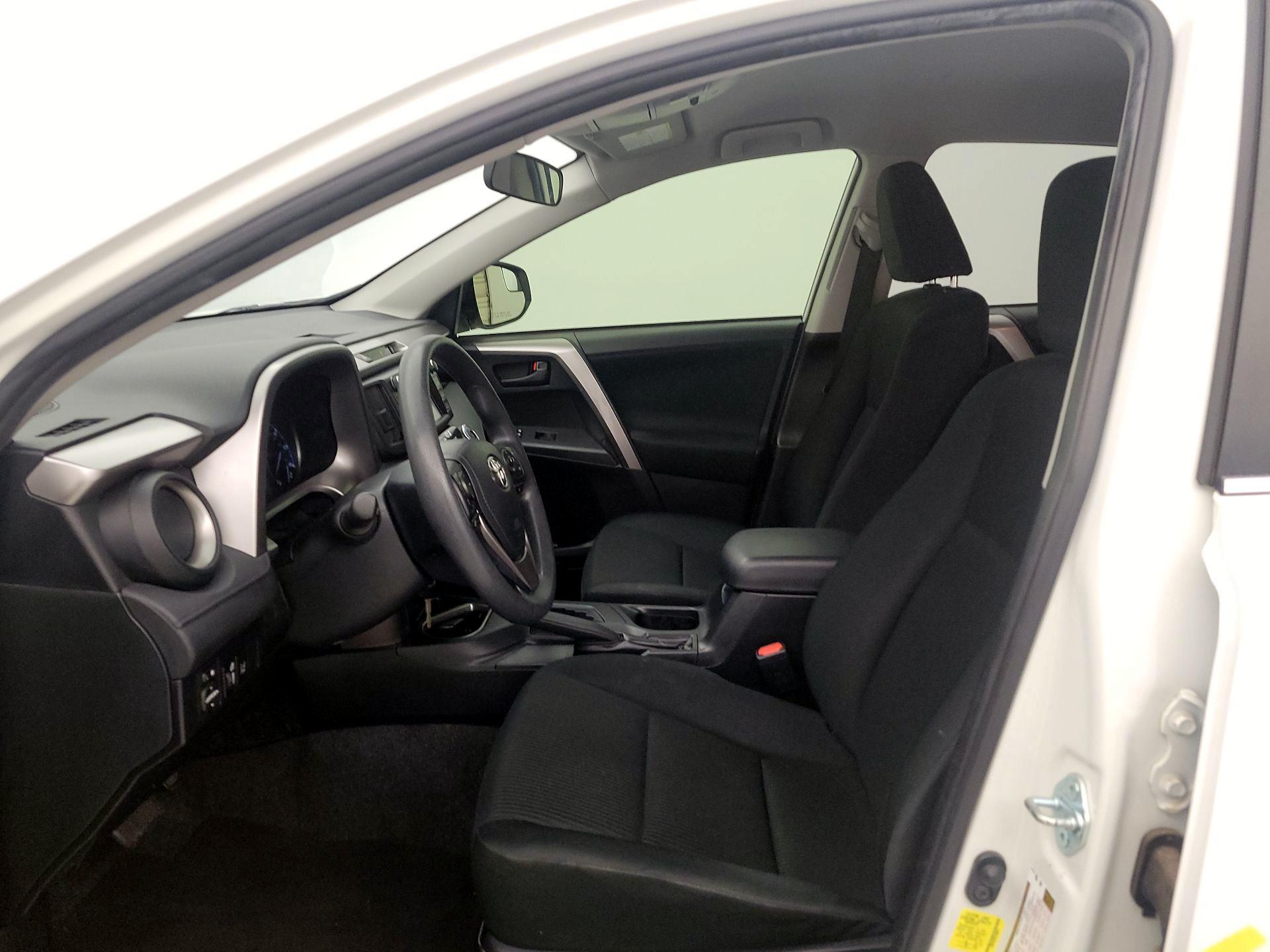 Thumbnail: 2017 Toyota RAV4 - 11