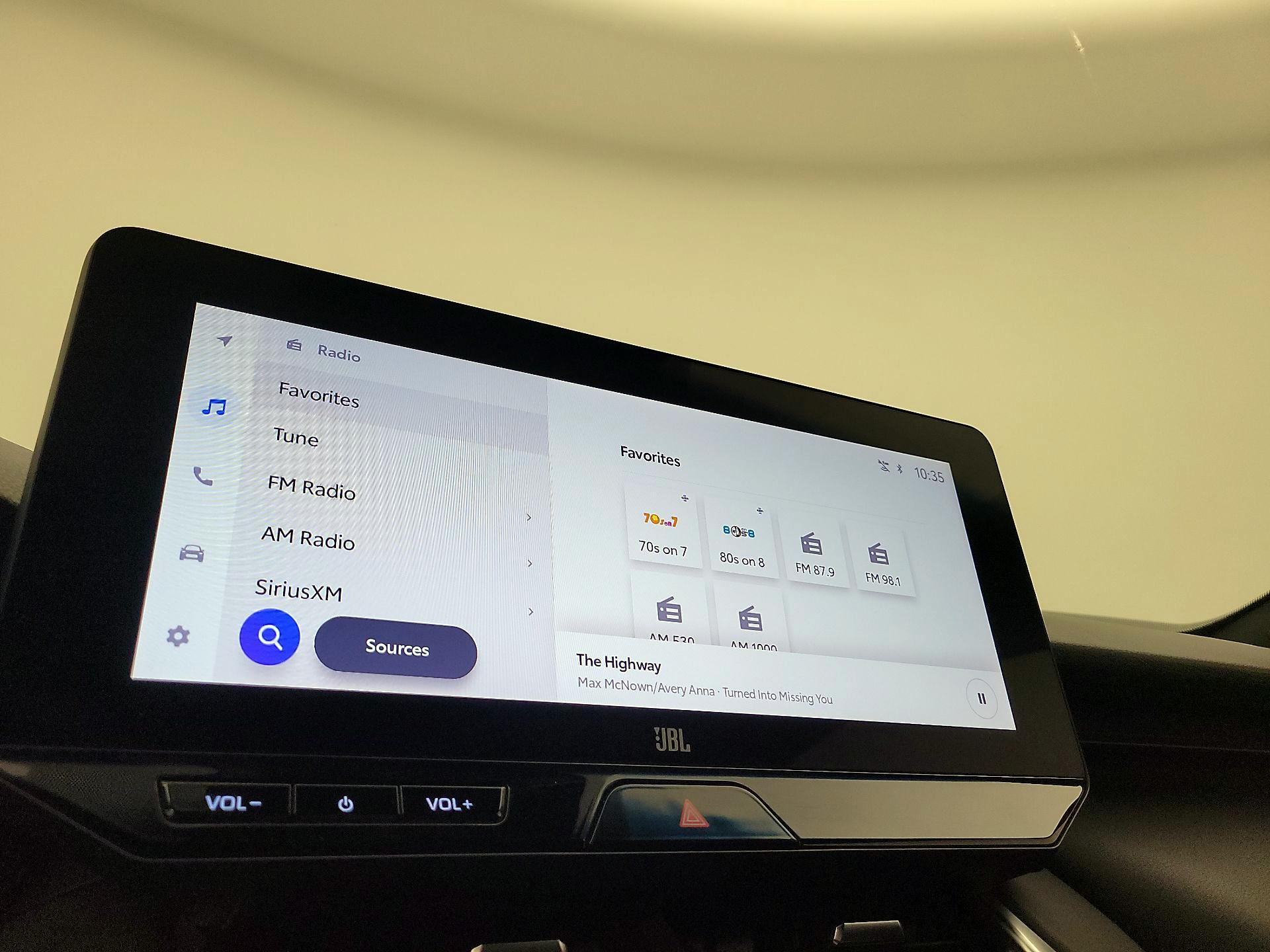 Thumbnail: 2024 Toyota Venza - 15