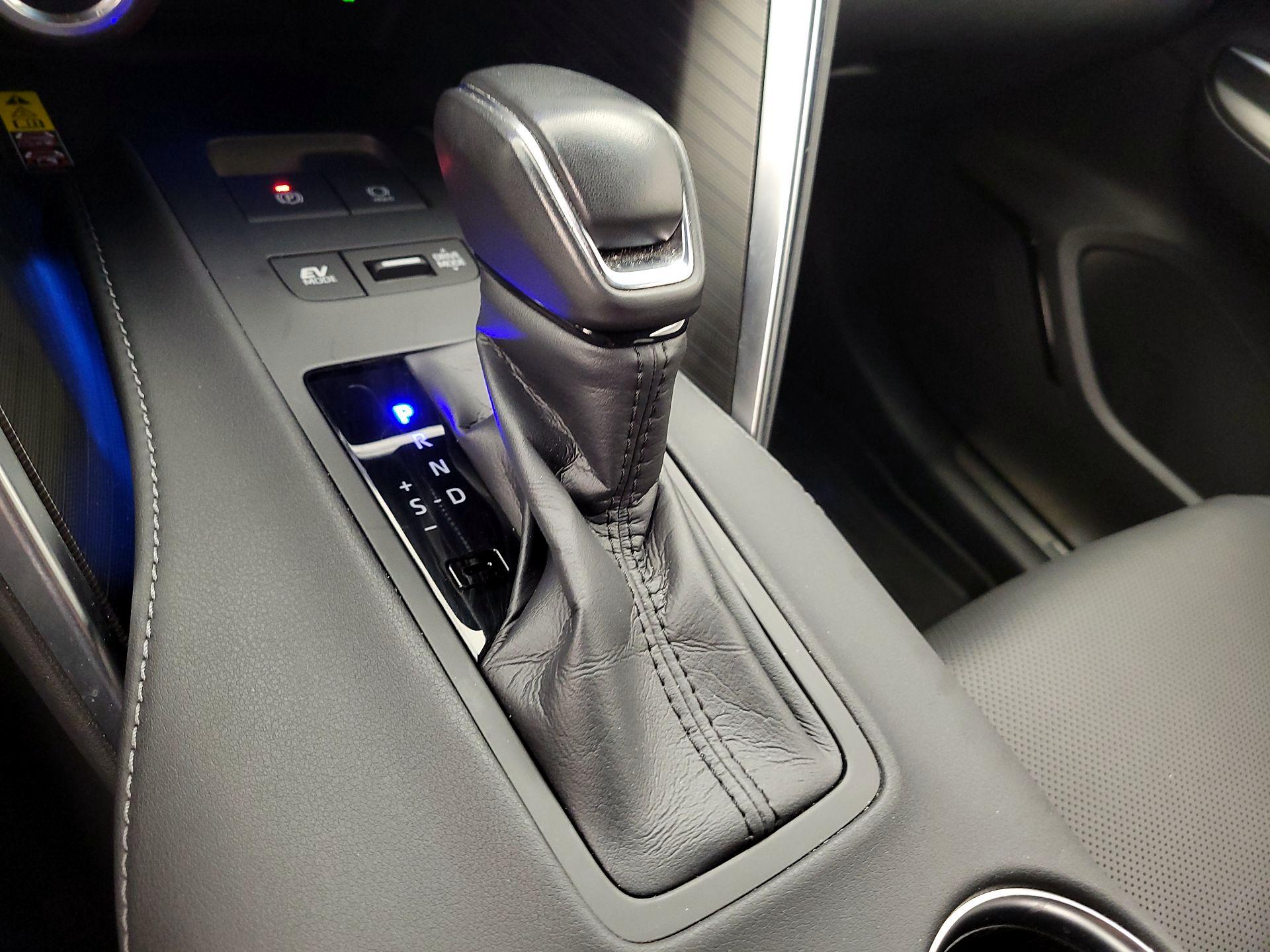 Thumbnail: 2024 Toyota Venza - 17