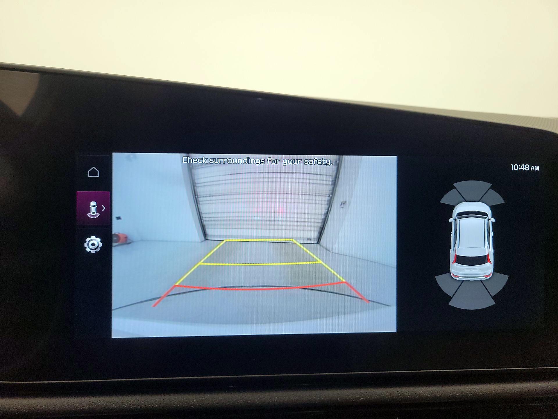 Thumbnail: 2023 Kia Niro - 15