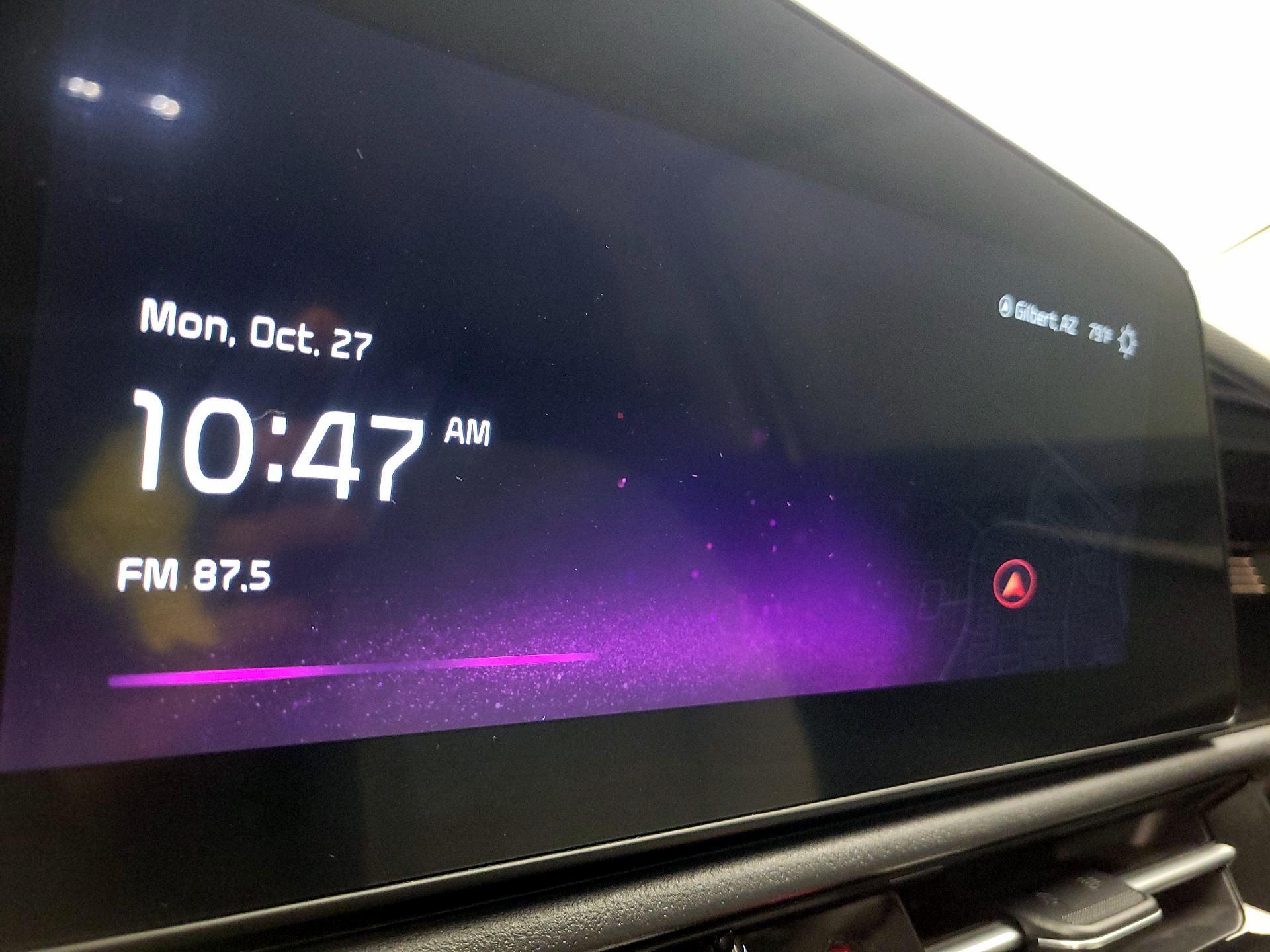 Thumbnail: 2023 Kia Niro - 16