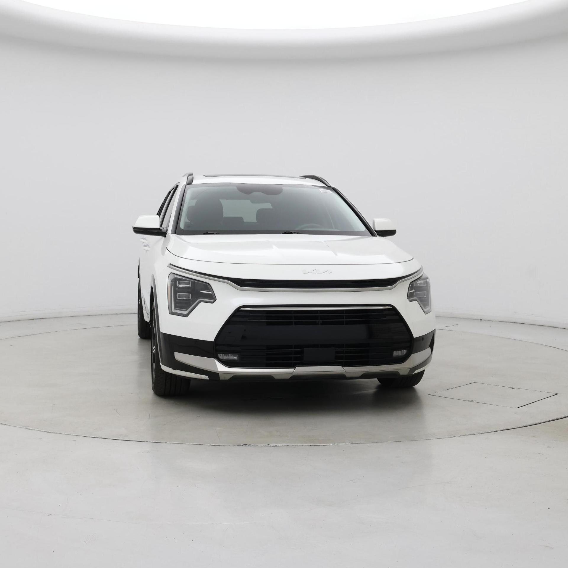 Thumbnail: 2023 Kia Niro - 5