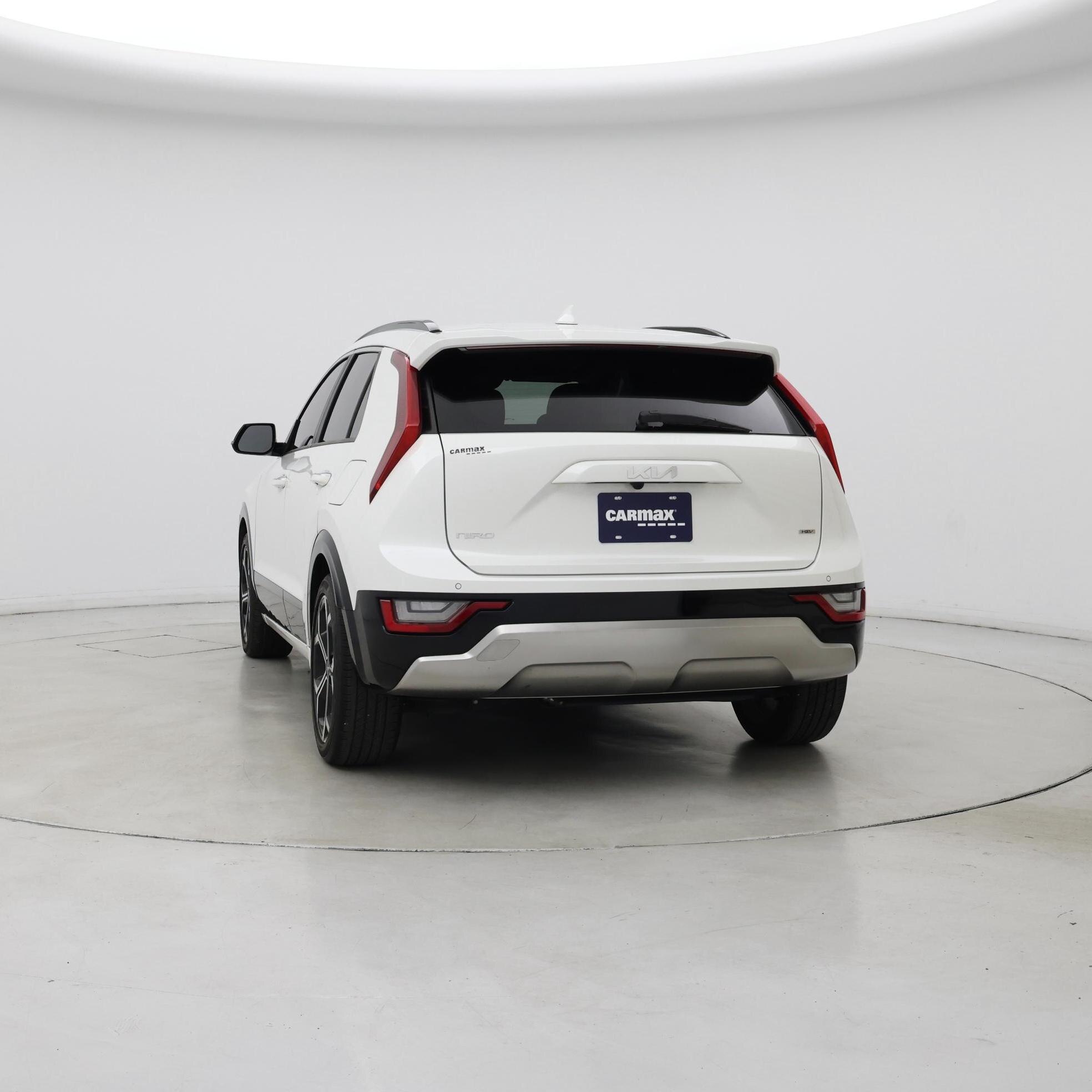 Thumbnail: 2023 Kia Niro - 6