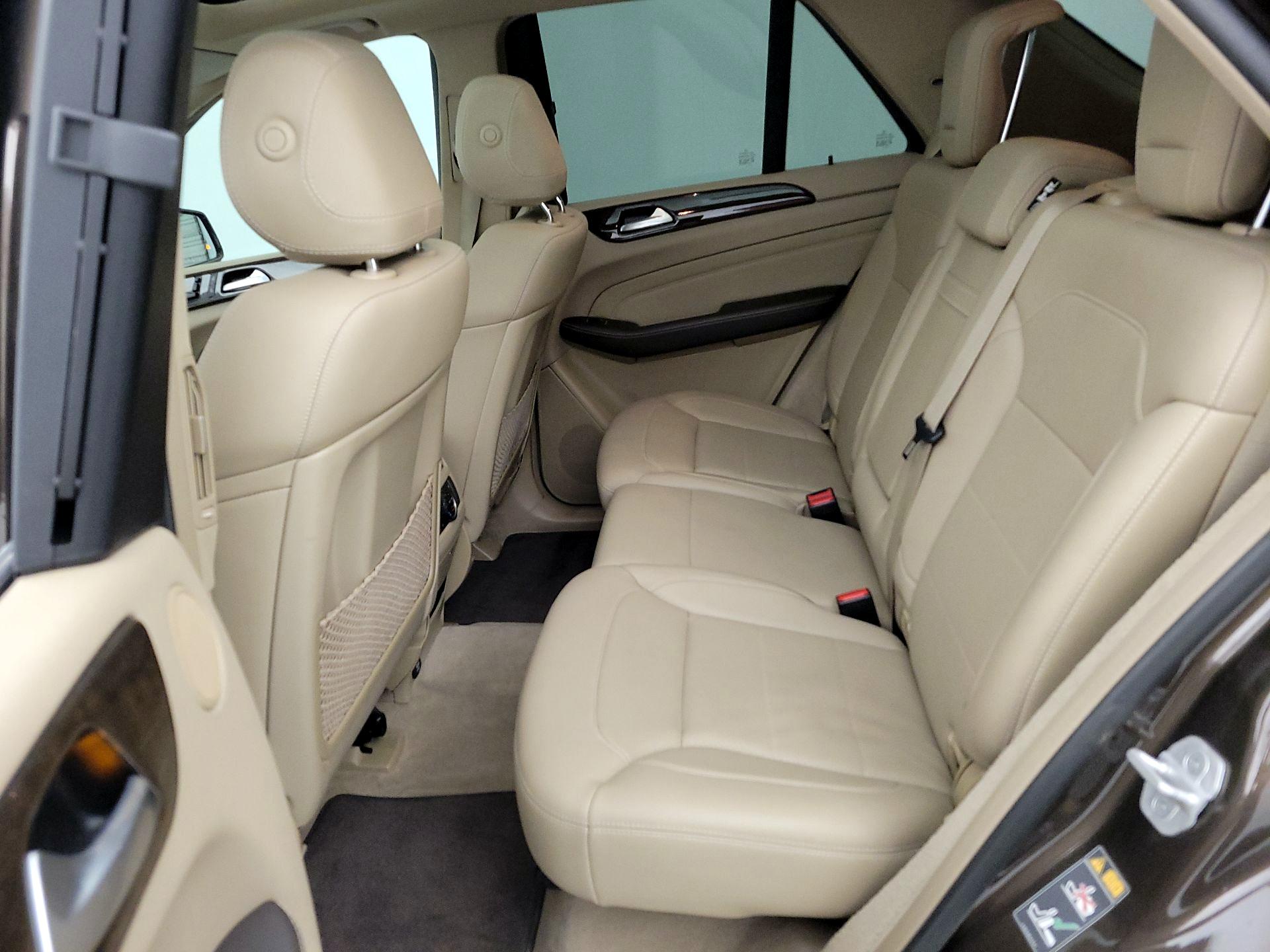 Thumbnail: 2015 Mercedes-Benz M-Class - 20