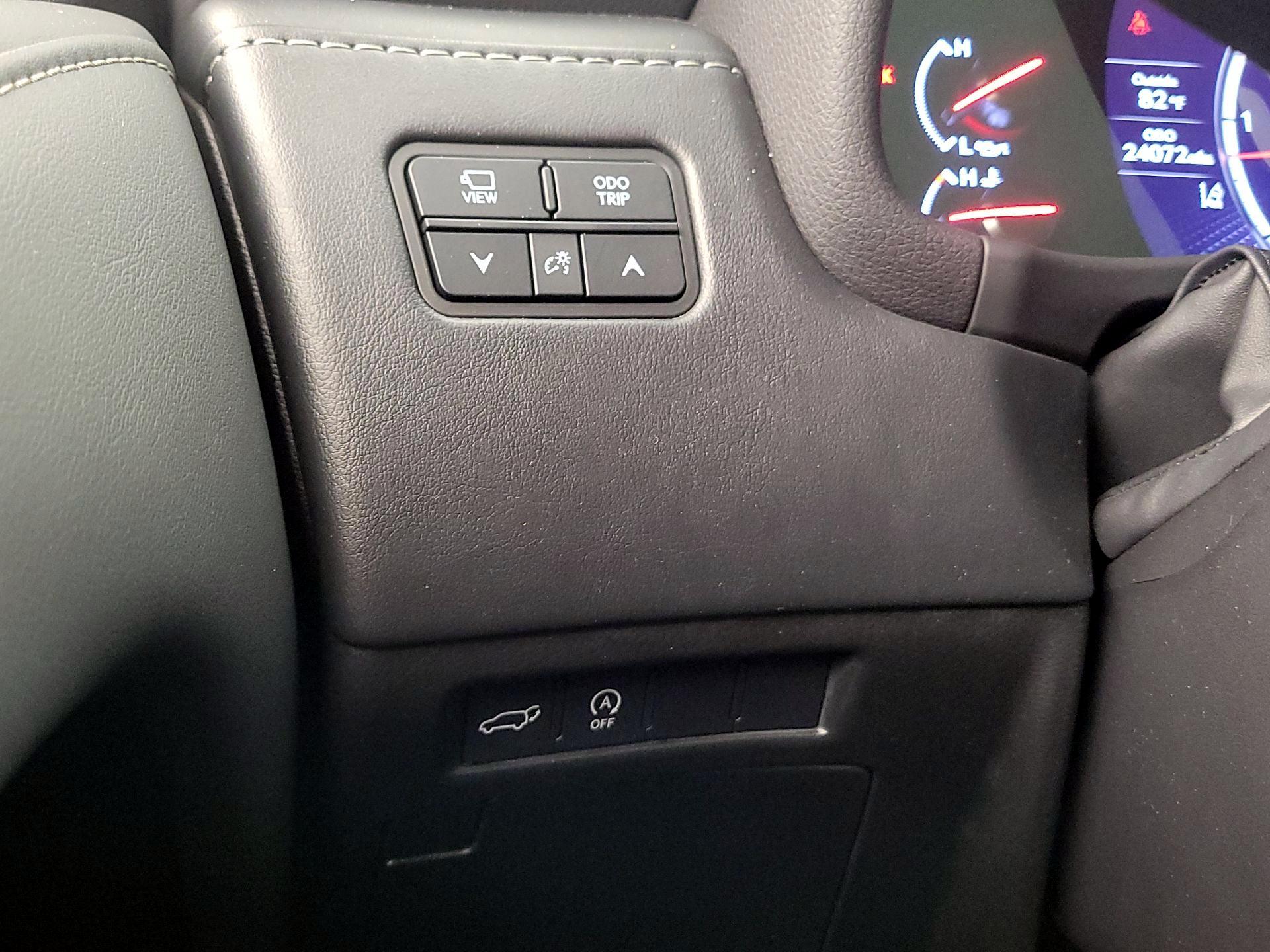 Thumbnail: 2023 Lexus LX - 13