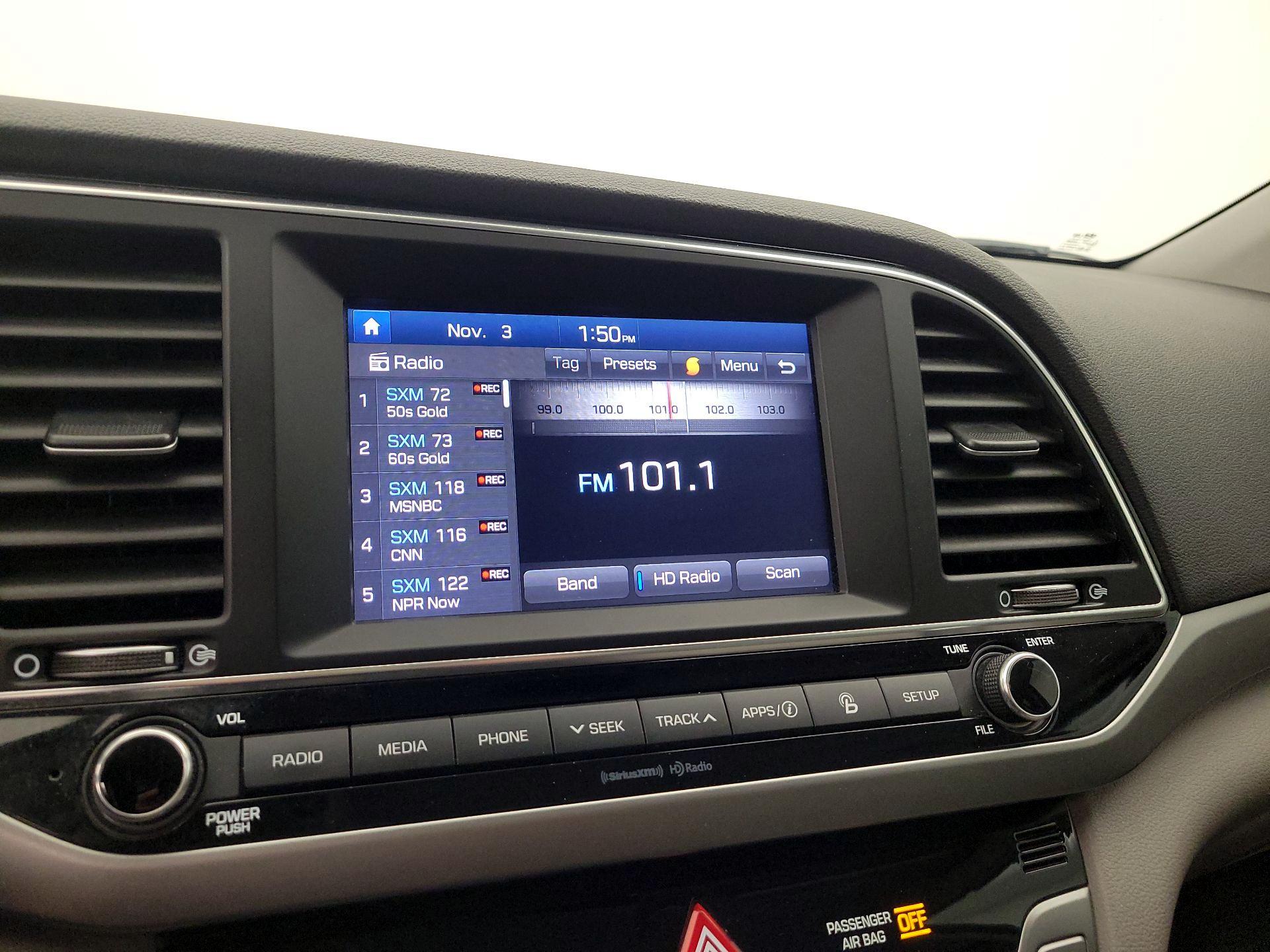 Thumbnail: 2018 Hyundai Elantra - 15