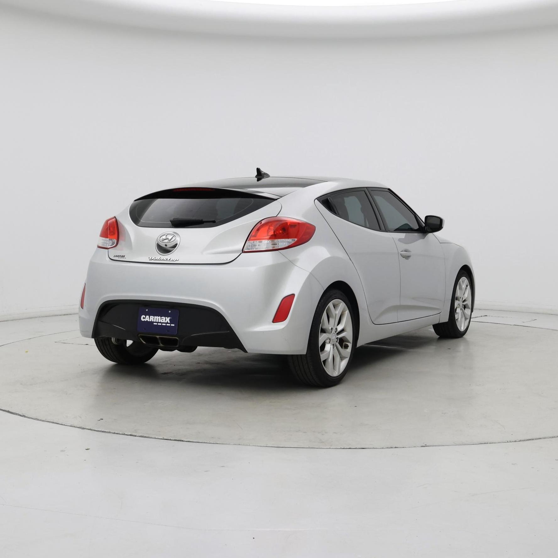 Thumbnail: 2015 Hyundai Veloster - 8