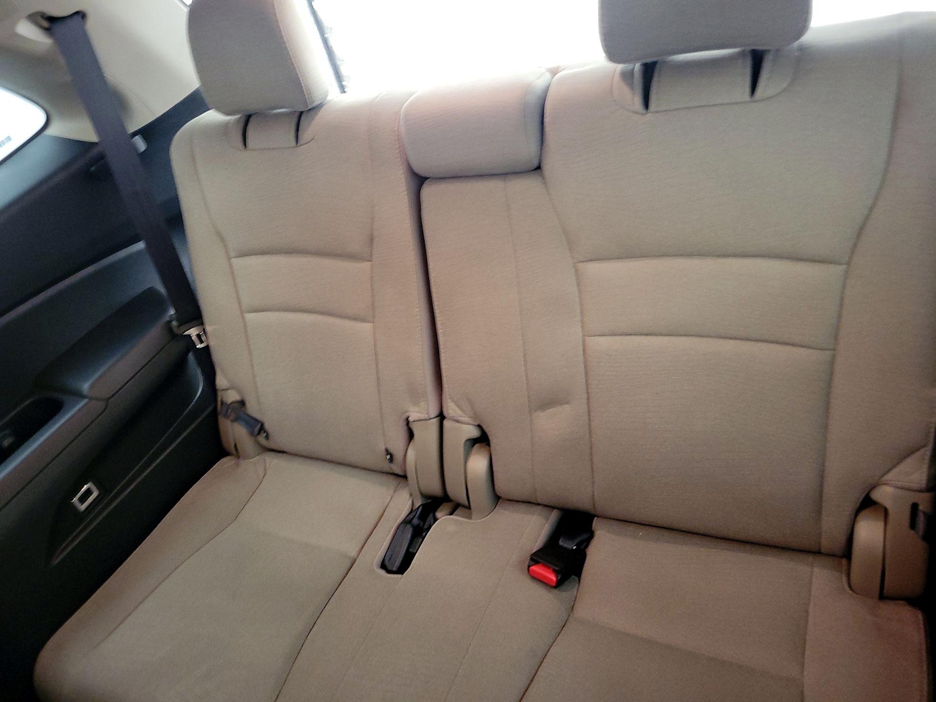 Thumbnail: 2016 Honda Pilot - 20