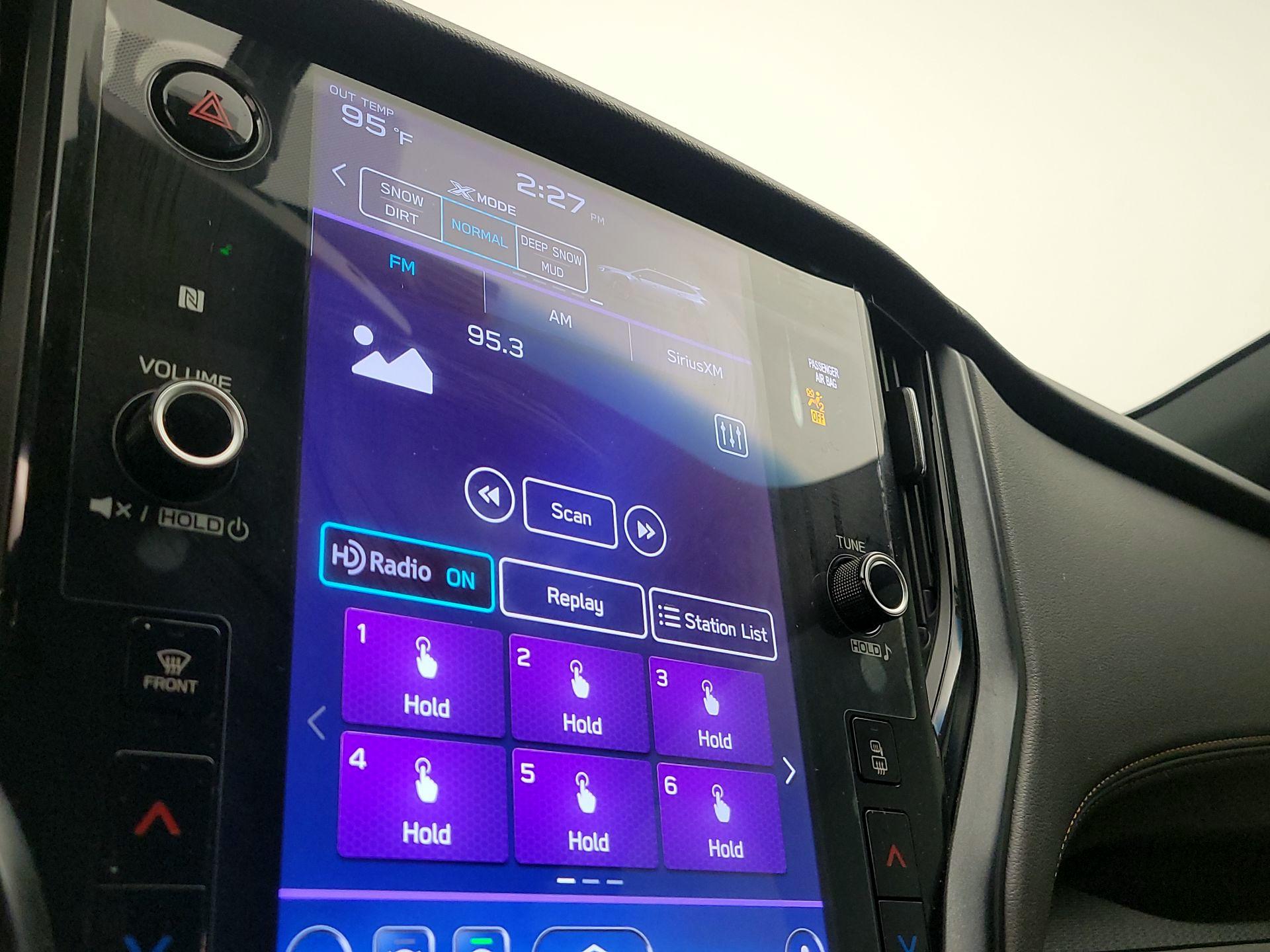 Thumbnail: 2022 Subaru Outback - 16