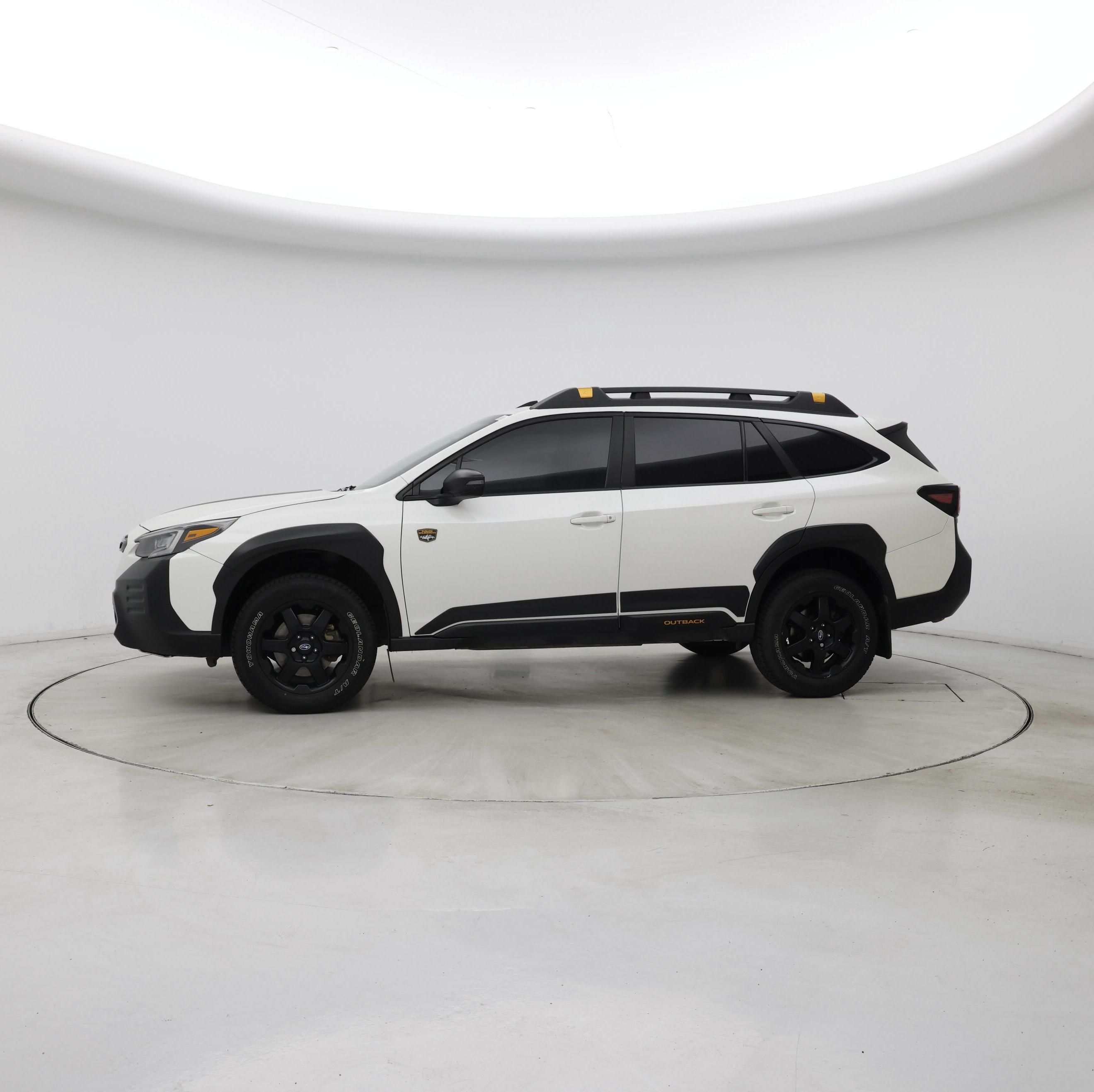 Thumbnail: 2022 Subaru Outback - 3