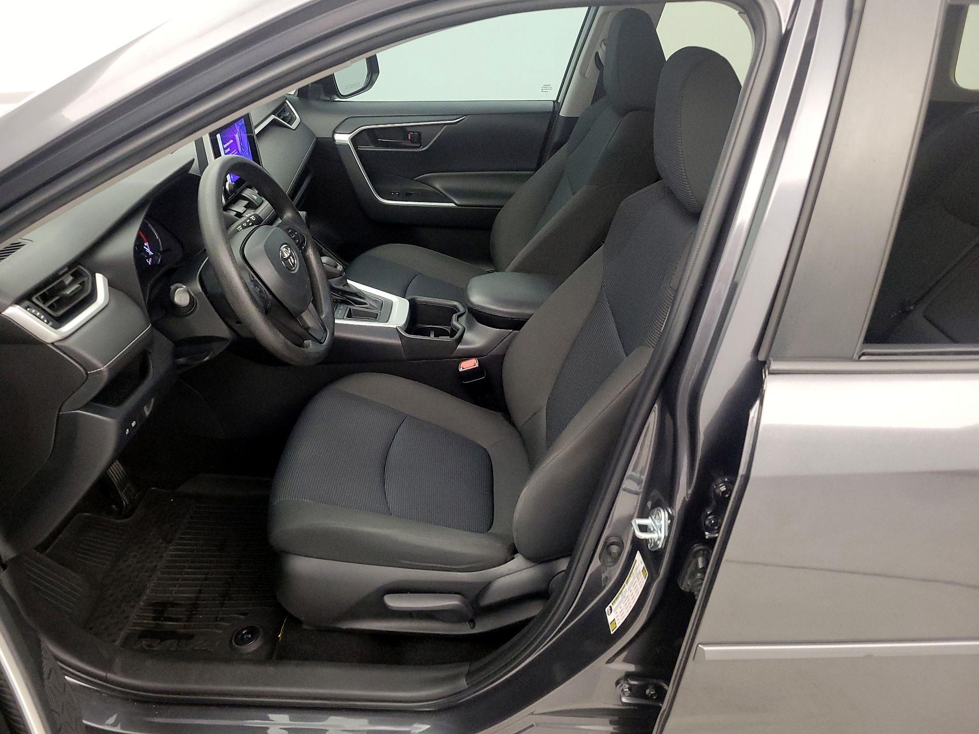 Thumbnail: 2023 Toyota RAV4 - 11