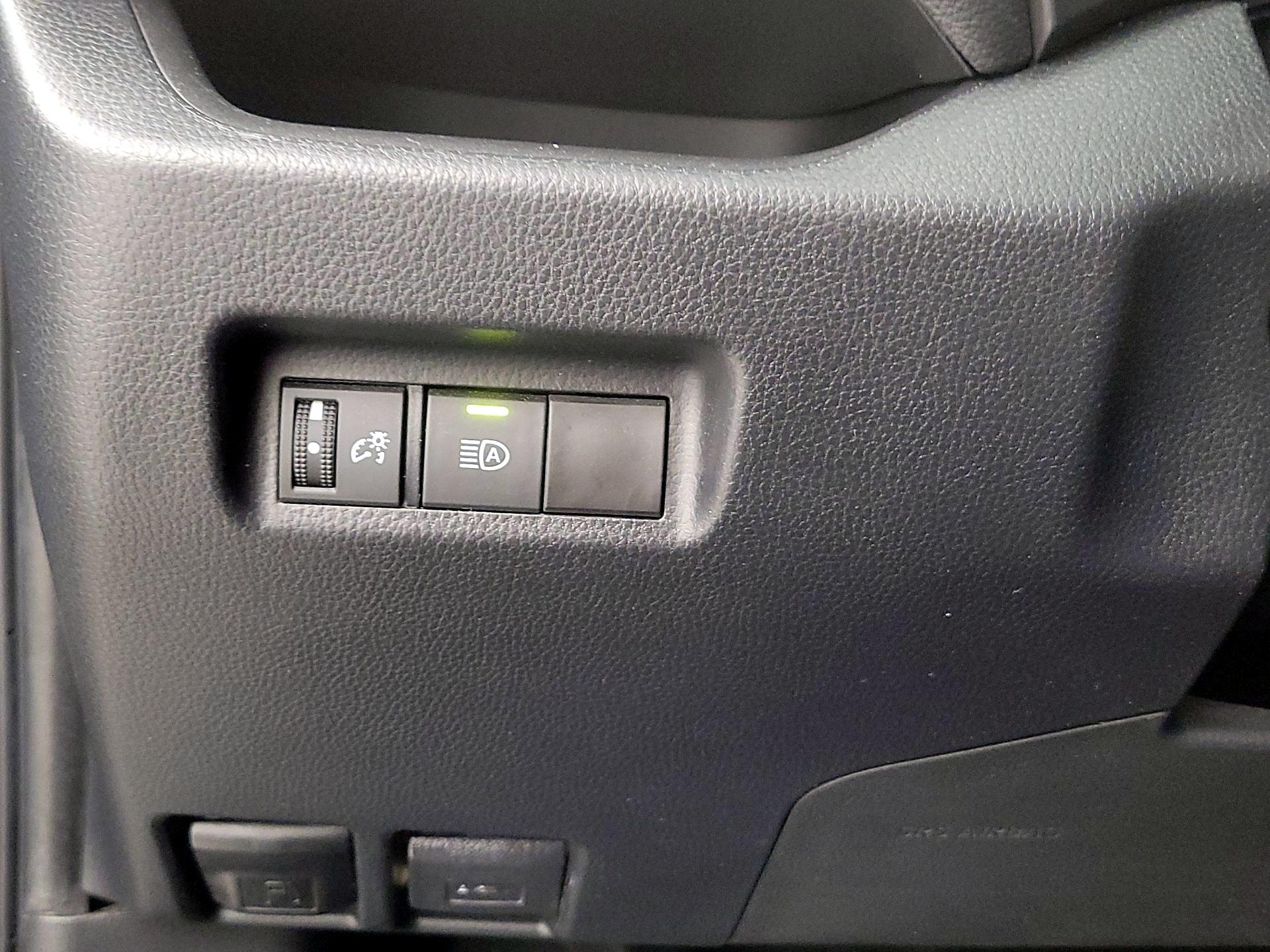 Thumbnail: 2023 Toyota RAV4 - 13