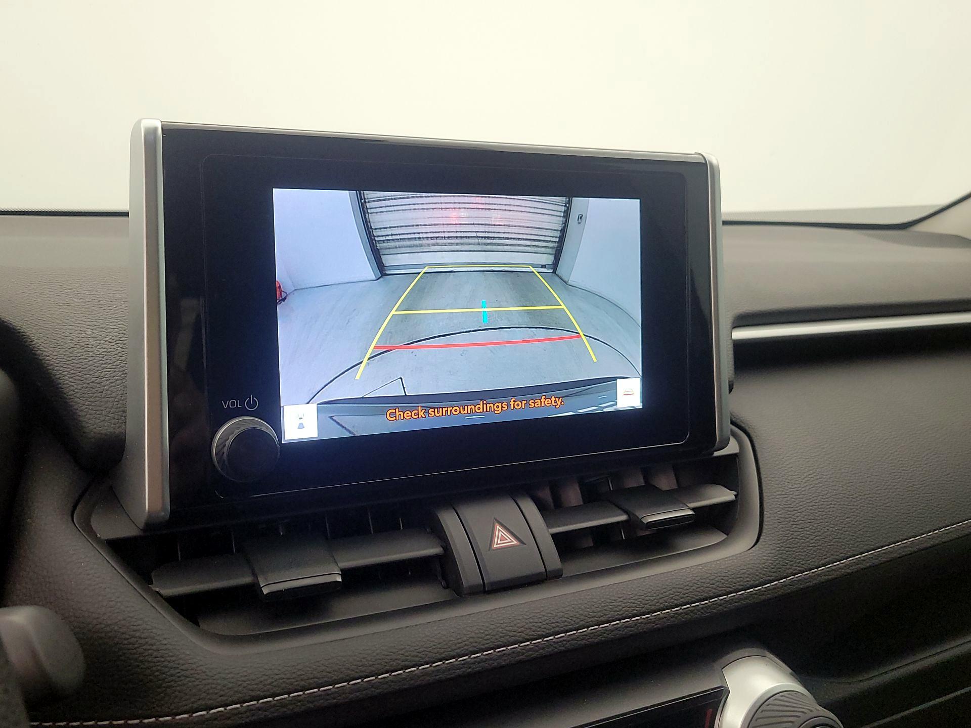 Thumbnail: 2023 Toyota RAV4 - 14